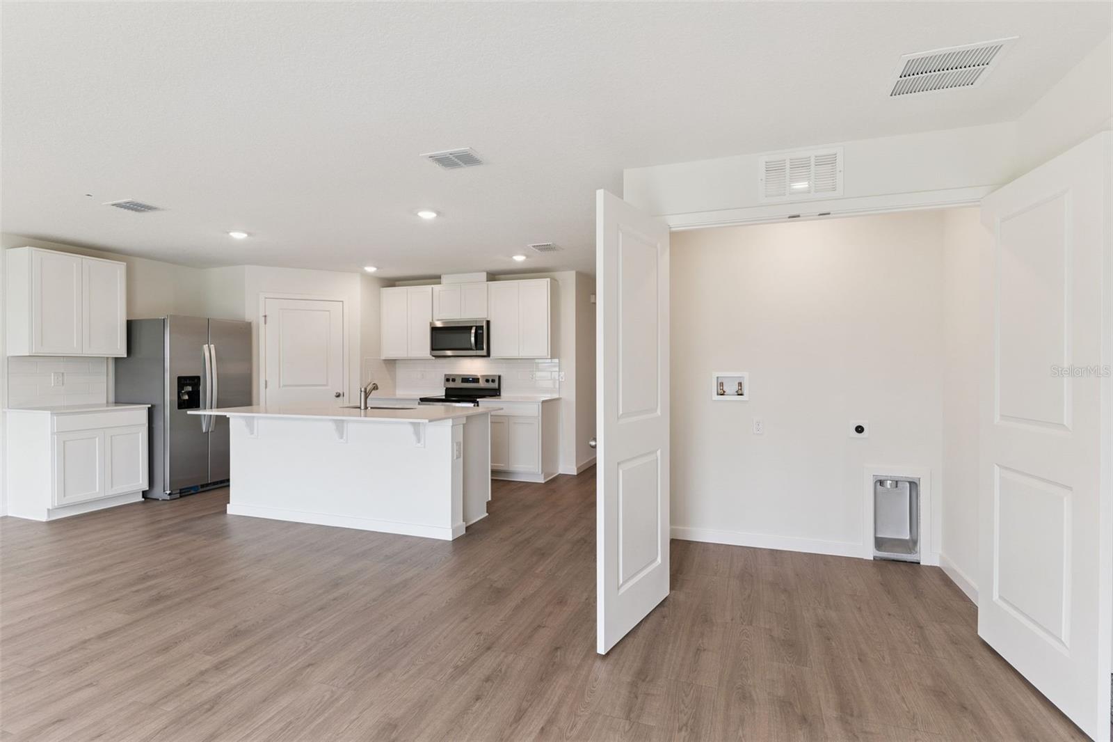 678 PEARL STREET, Deland, FL 32720 678 PEARL STREET, Deland, FL 32720