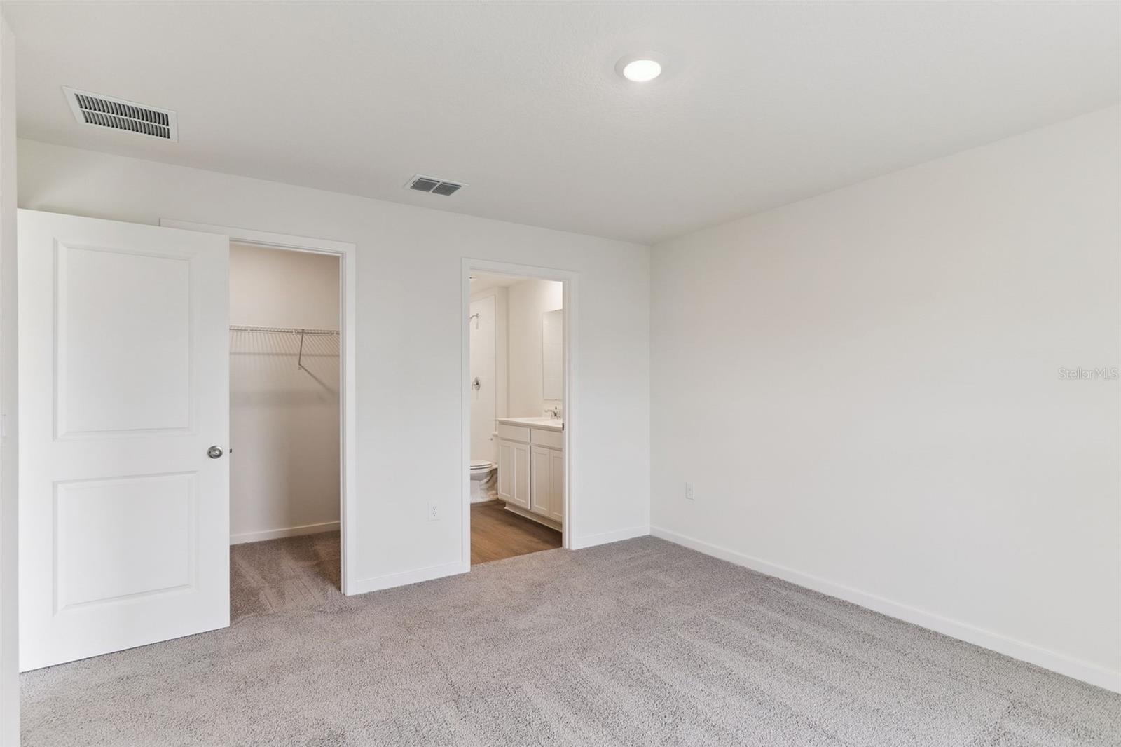 678 PEARL STREET, Deland, FL 32720