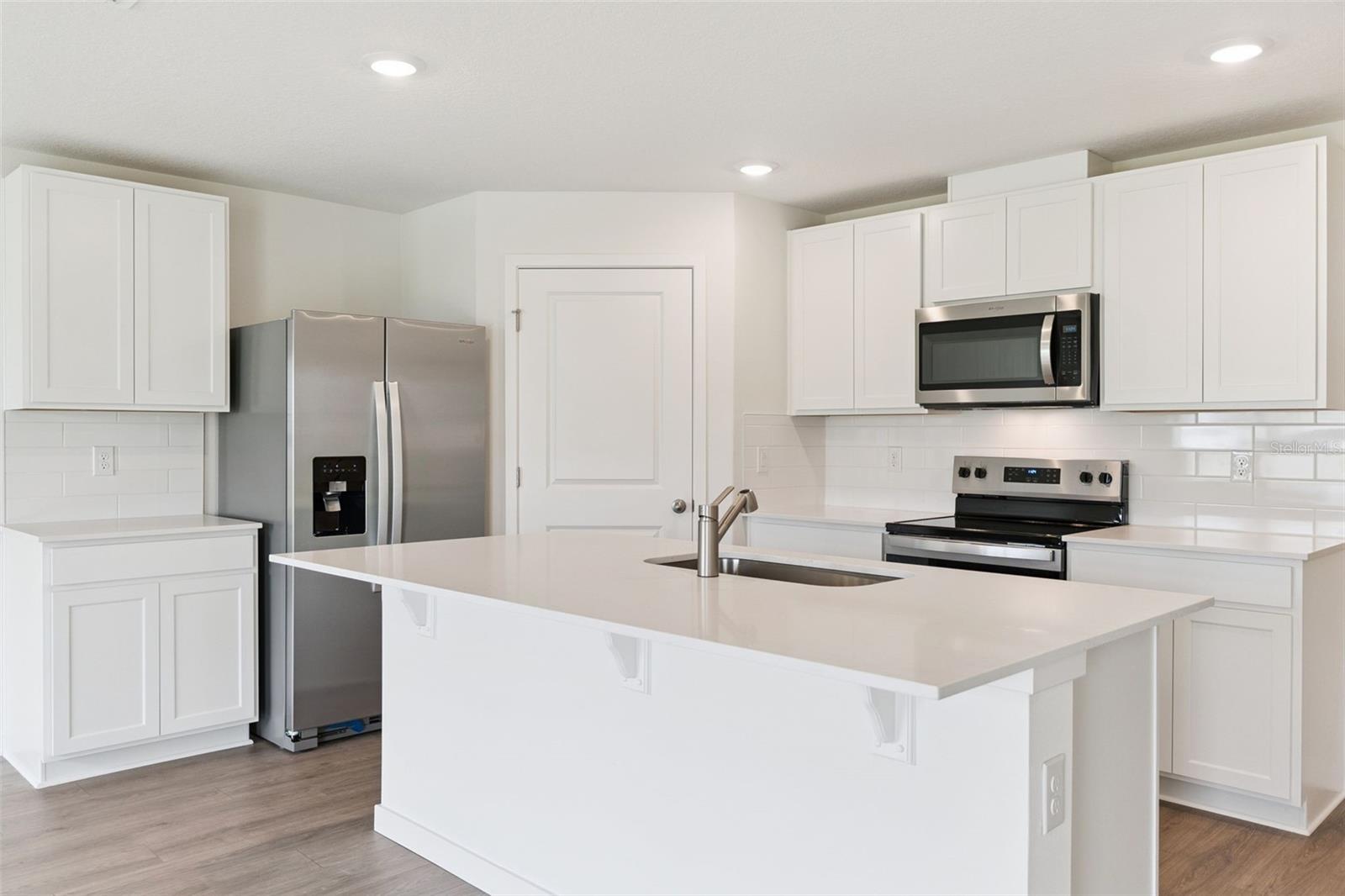 678 PEARL STREET, Deland, FL 32720 678 PEARL STREET, Deland, FL 32720