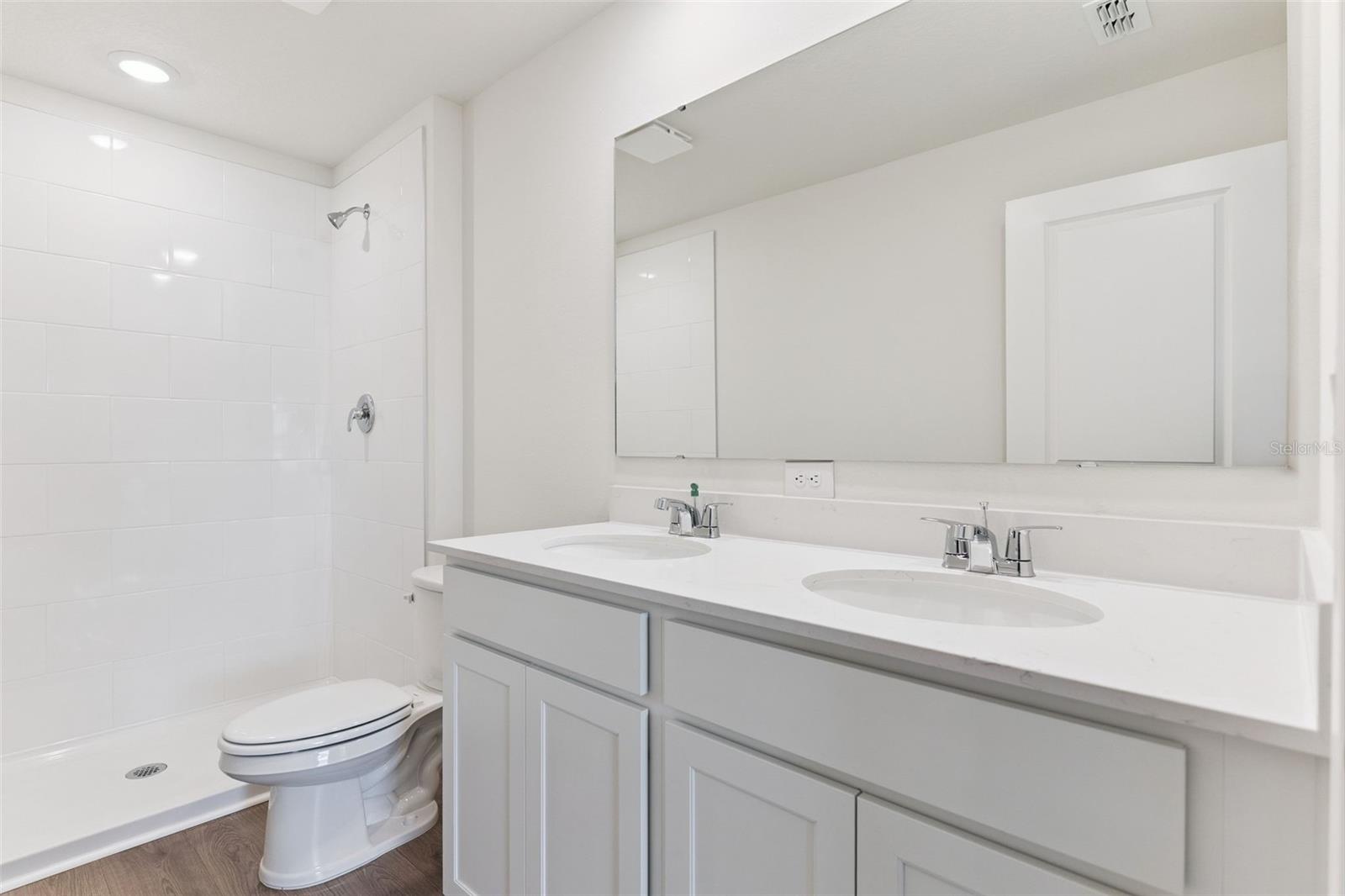 678 PEARL STREET, Deland, FL 32720
