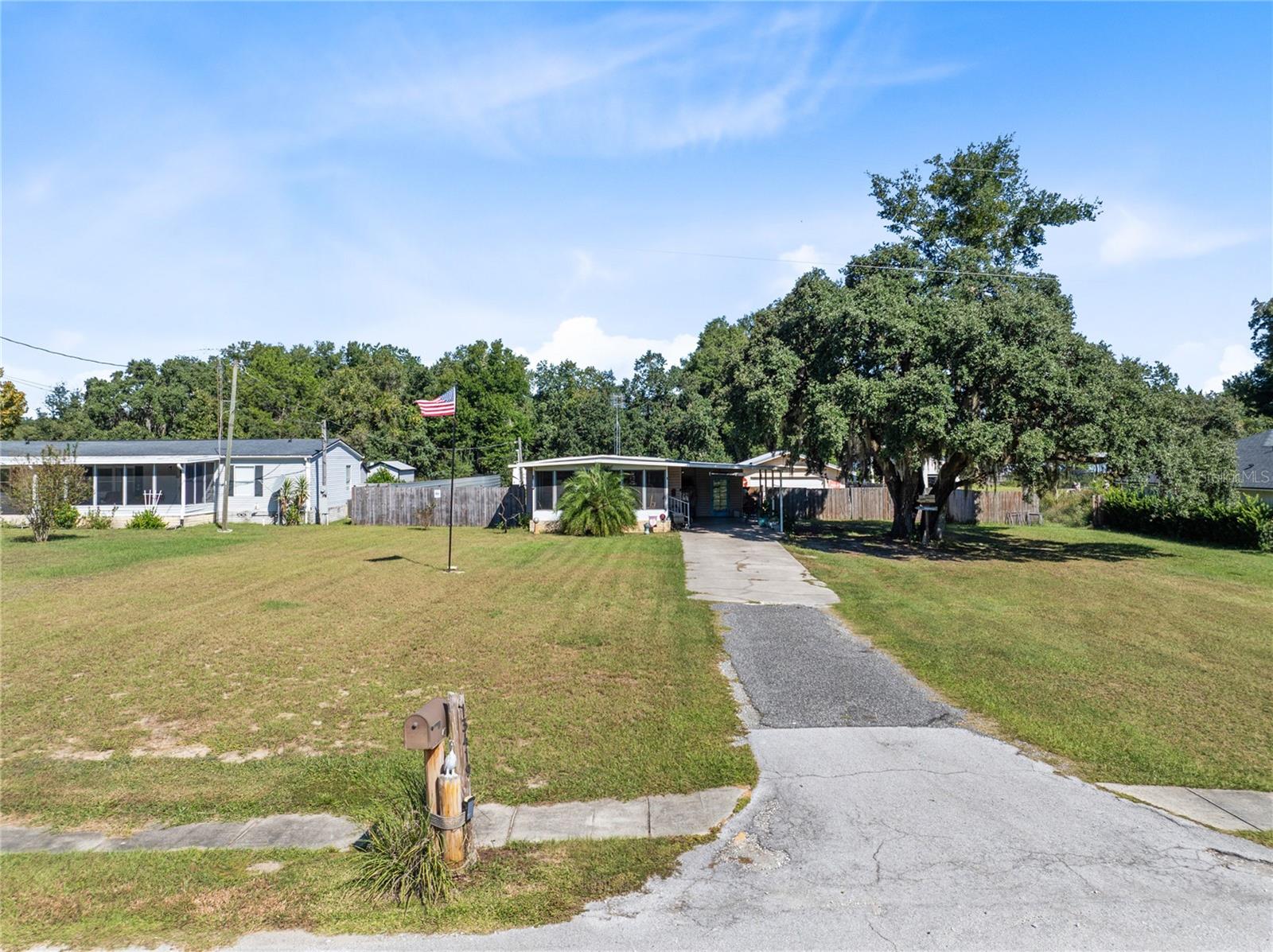 13419 MARYLAND AVENUE, Astatula, FL 34705