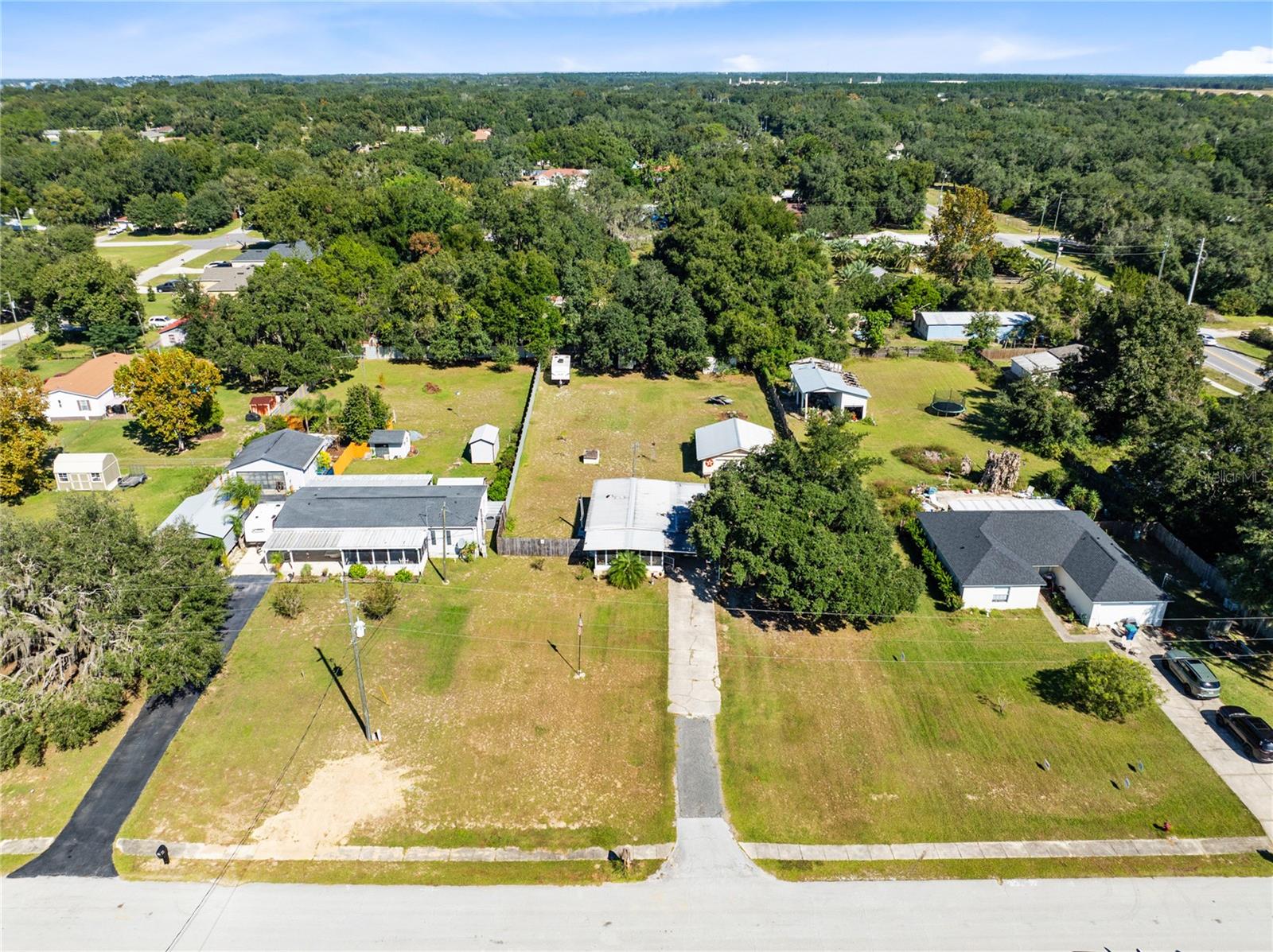 Oversized lot.