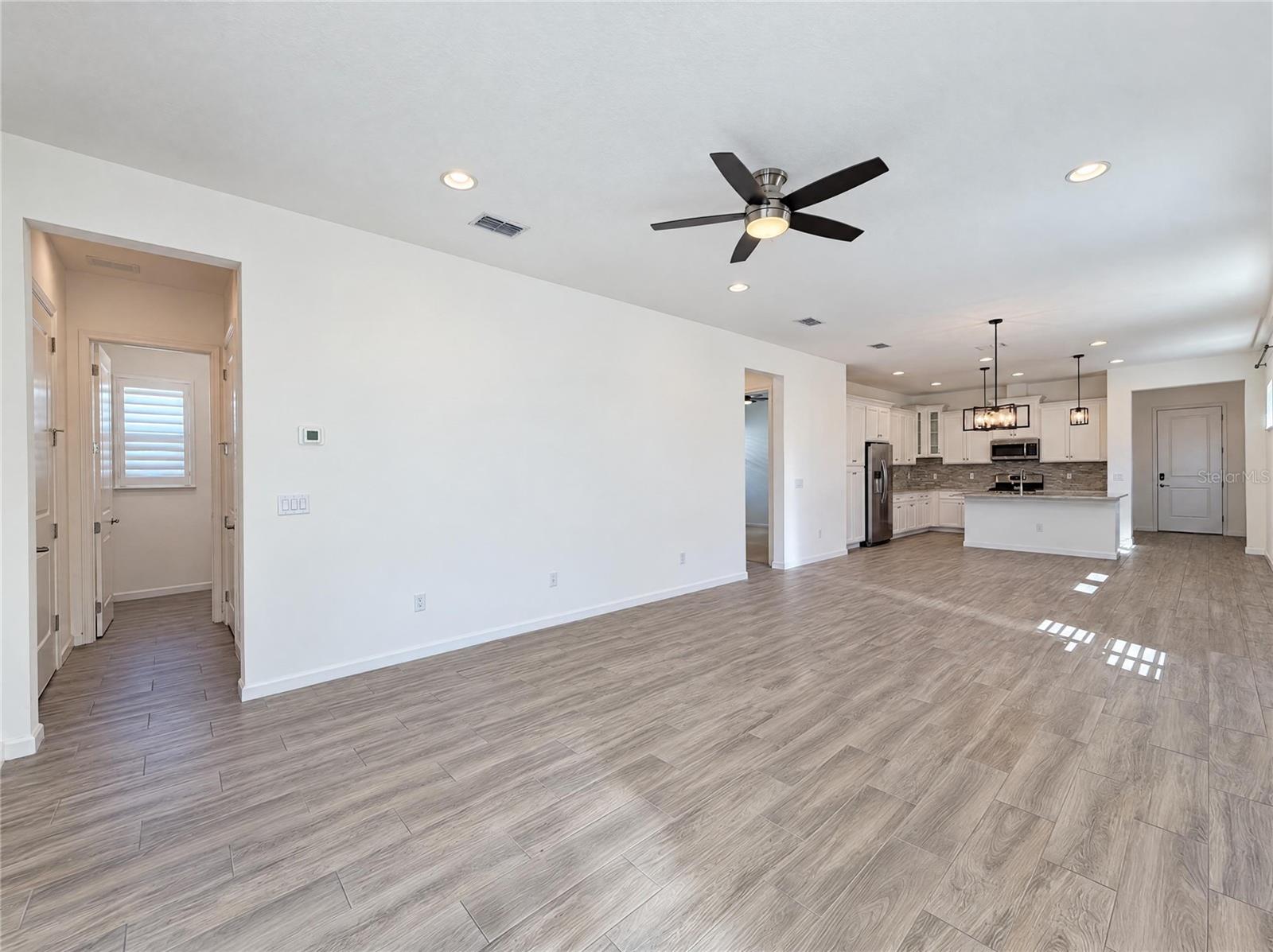724 WINTERSIDE DRIVE, Apollo Beach, FL 33572