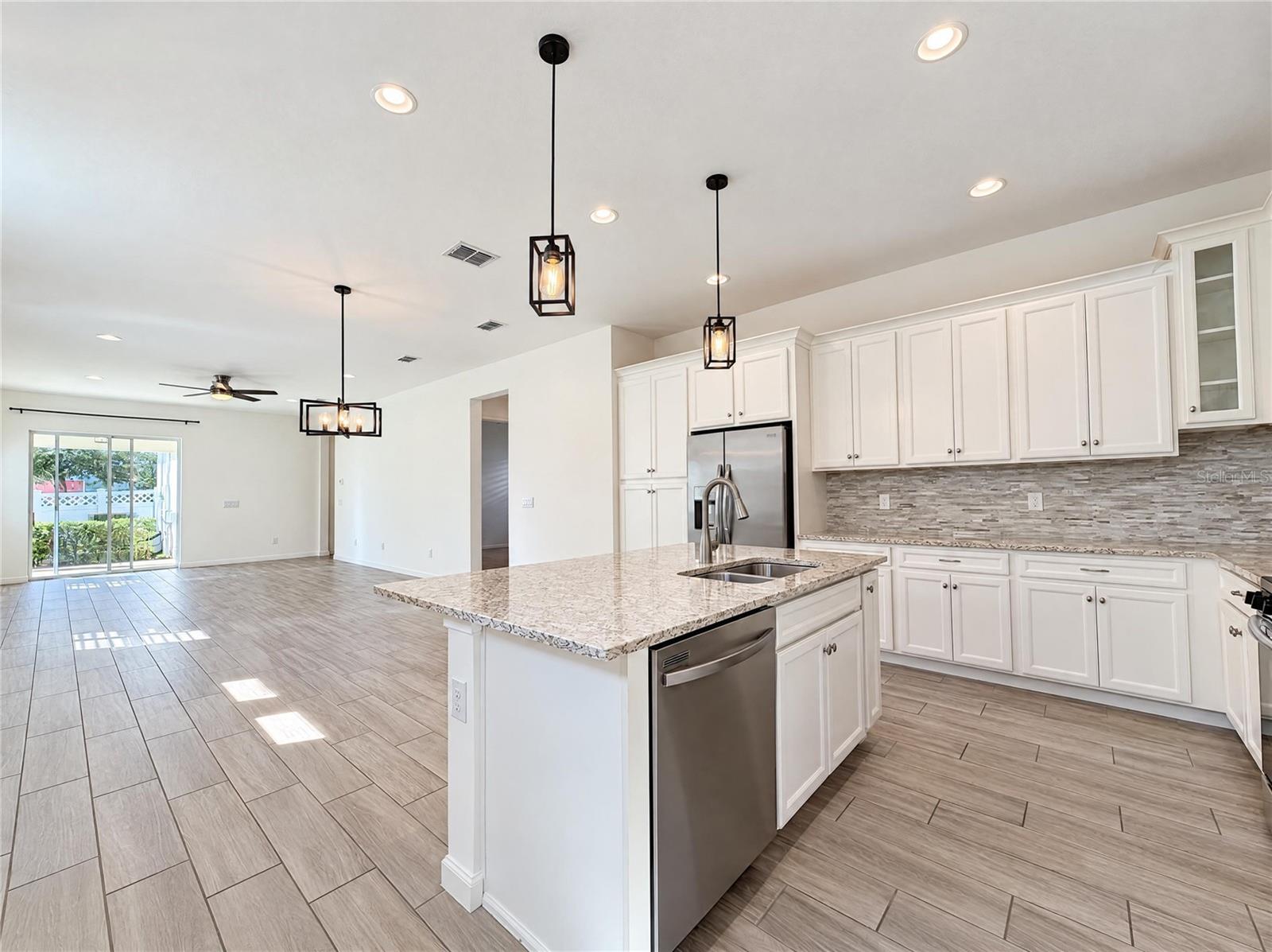 724 WINTERSIDE DRIVE, Apollo Beach, FL 33572