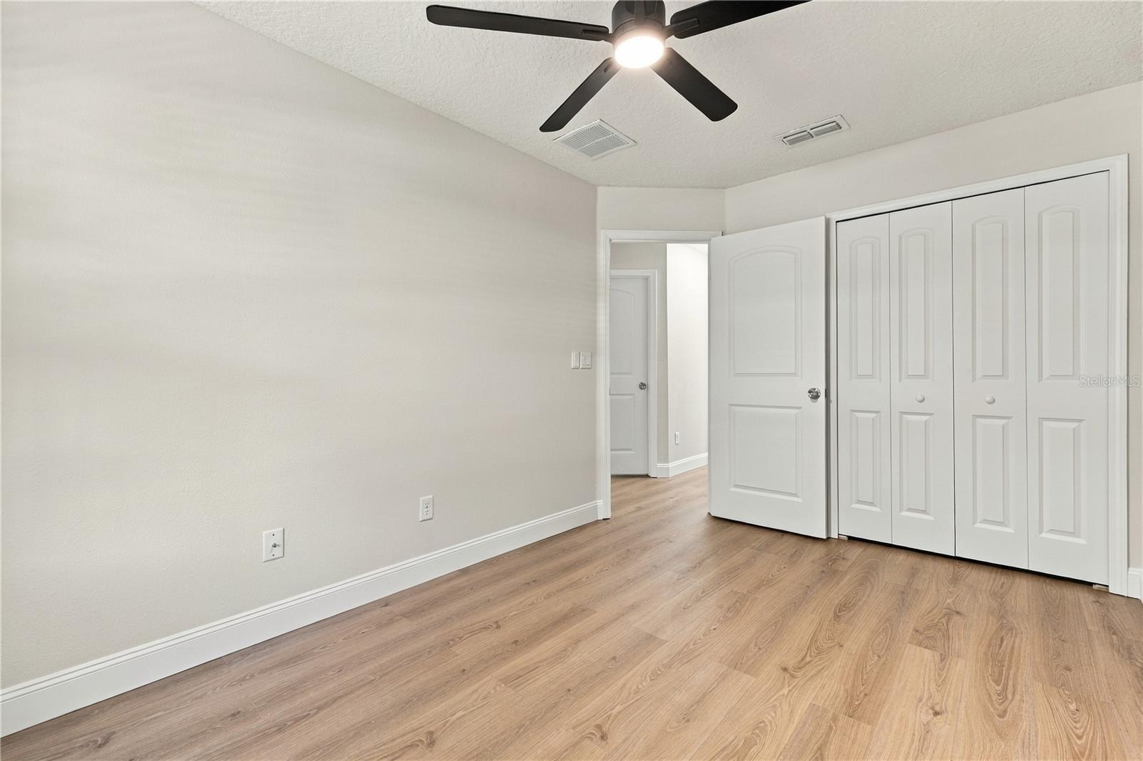 466 W NEW ENGLAND DRIVE, Elkton, FL 32033