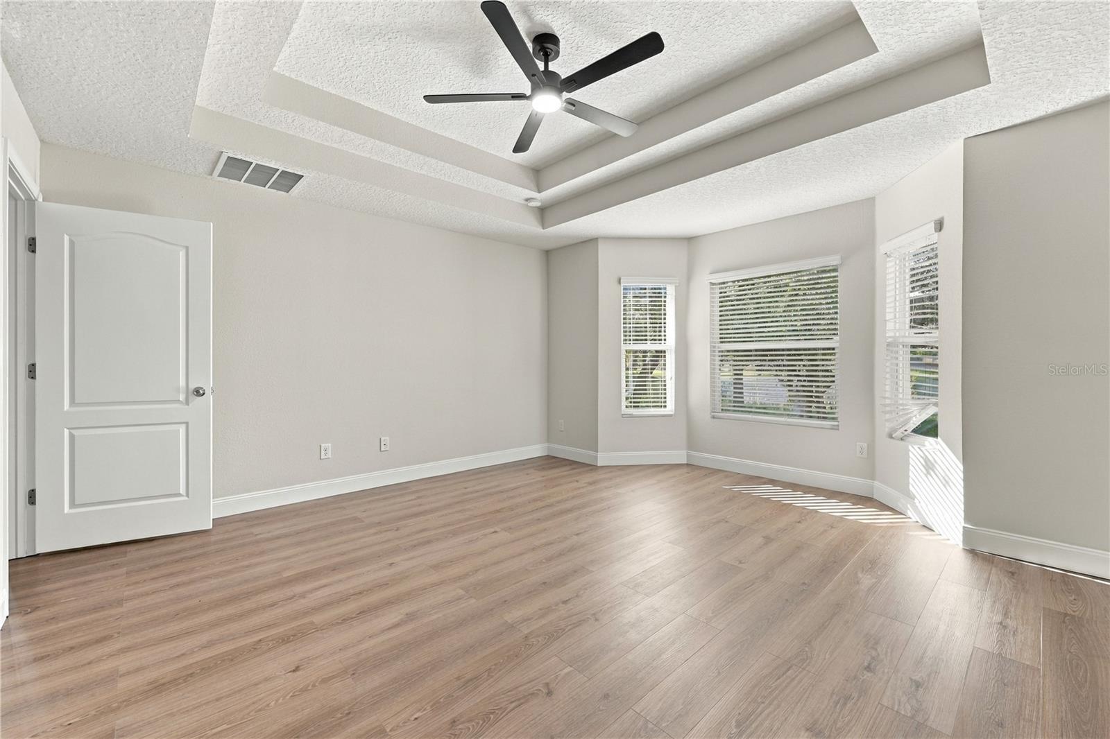466 W NEW ENGLAND DRIVE, Elkton, FL 32033
