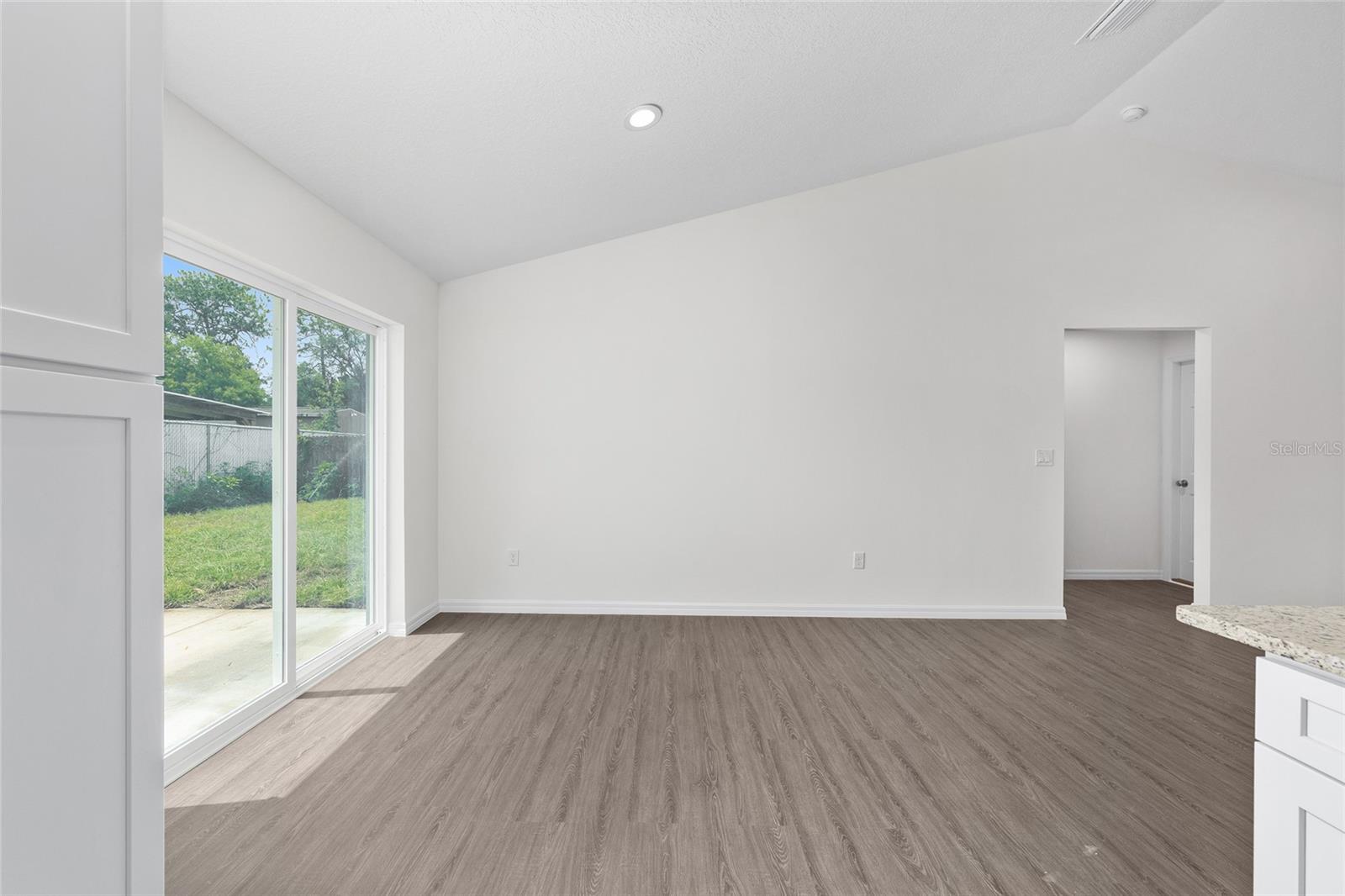 23396 SW ANCHOR BOULEVARD, Dunnellon, FL 34431