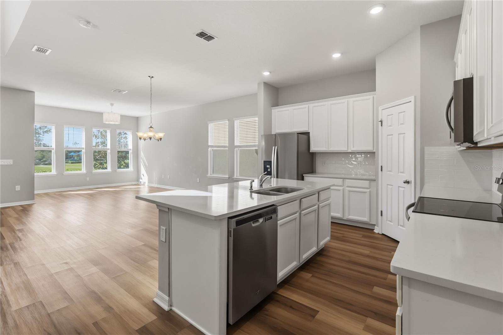 15102 STUTTGART ALLEY, Winter Garden, FL 34787