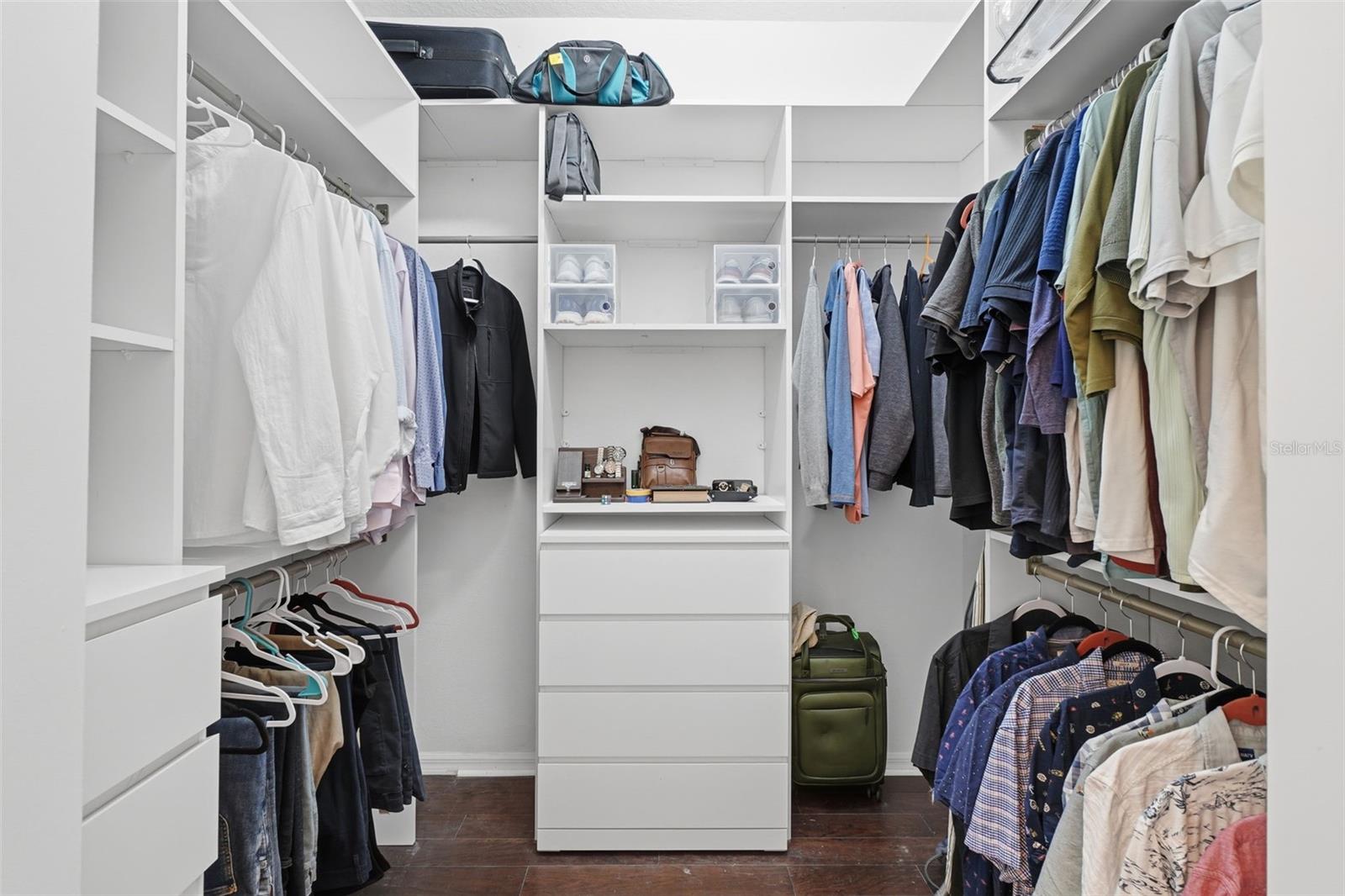 Primary Bedroom Closet