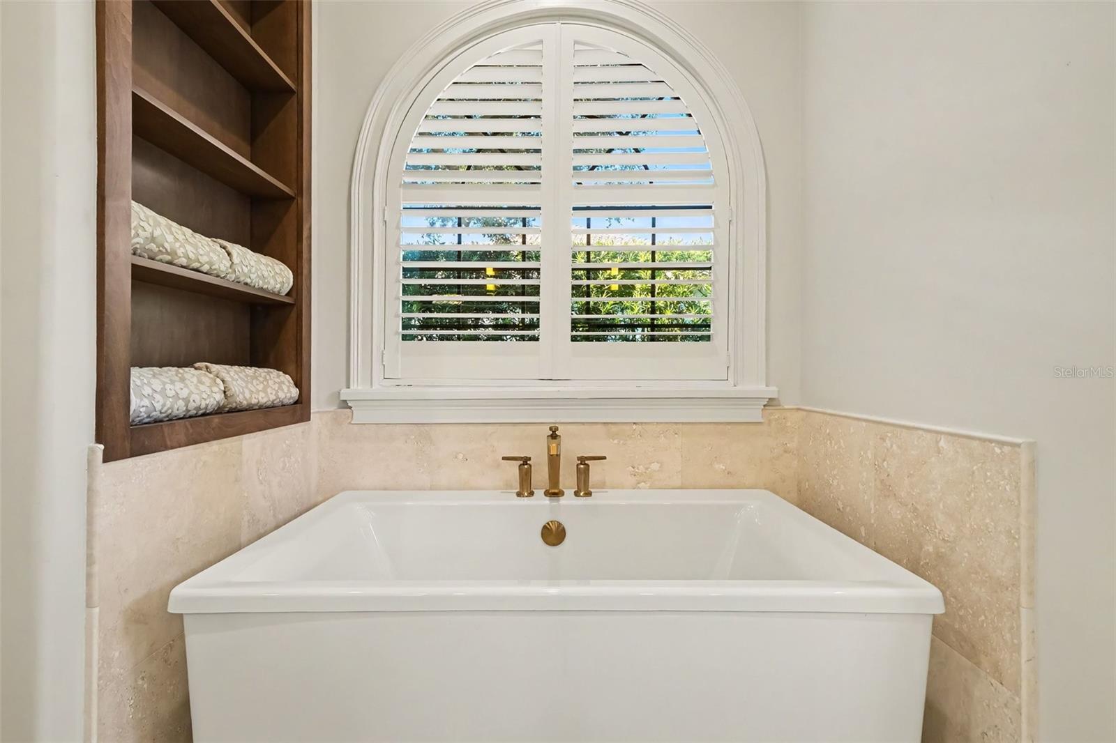 32519 HAWKS LAKE LANE, Sorrento, FL 32776