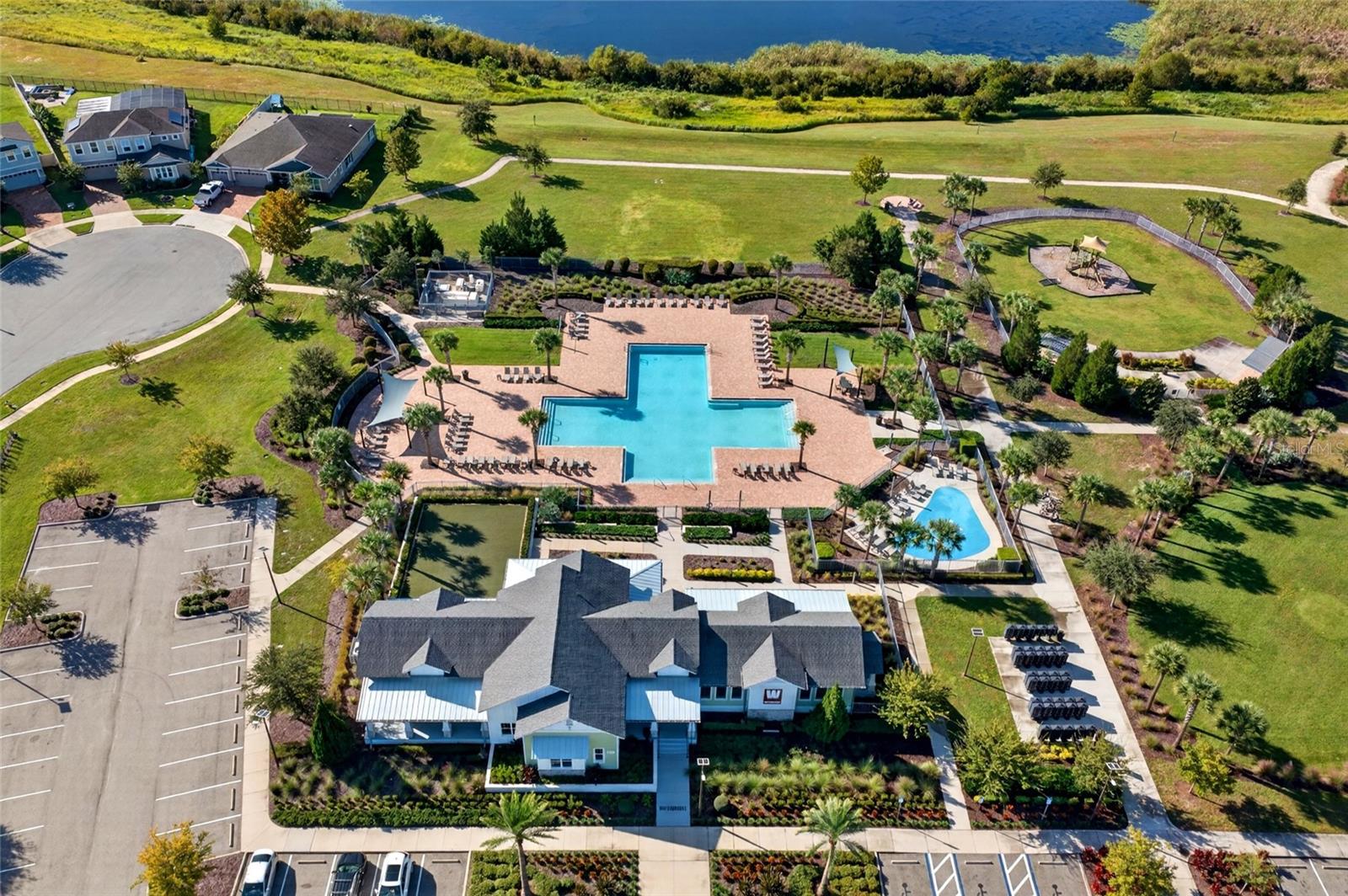 Resort style Pool and amenities Resort style Pool and amenities