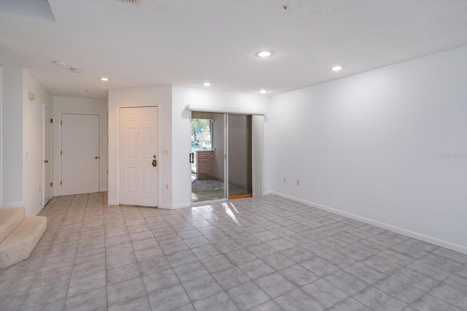 660 POST OAK CIRCLE, #118, Altamonte Springs, FL 32701