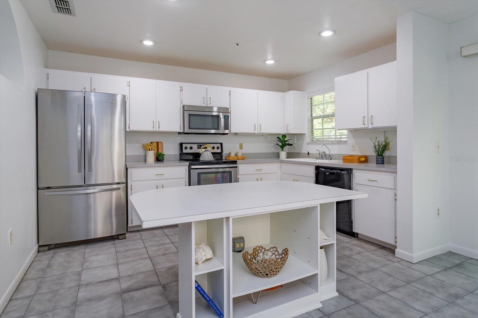 660 POST OAK CIRCLE, #118, Altamonte Springs, FL 32701