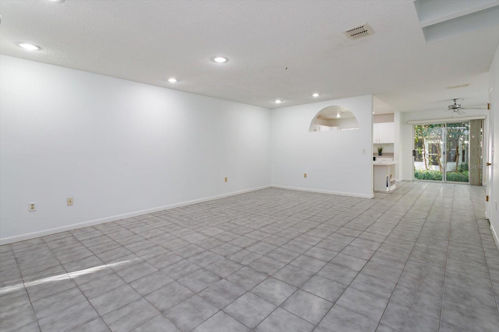 660 POST OAK CIRCLE, #118, Altamonte Springs, FL 32701