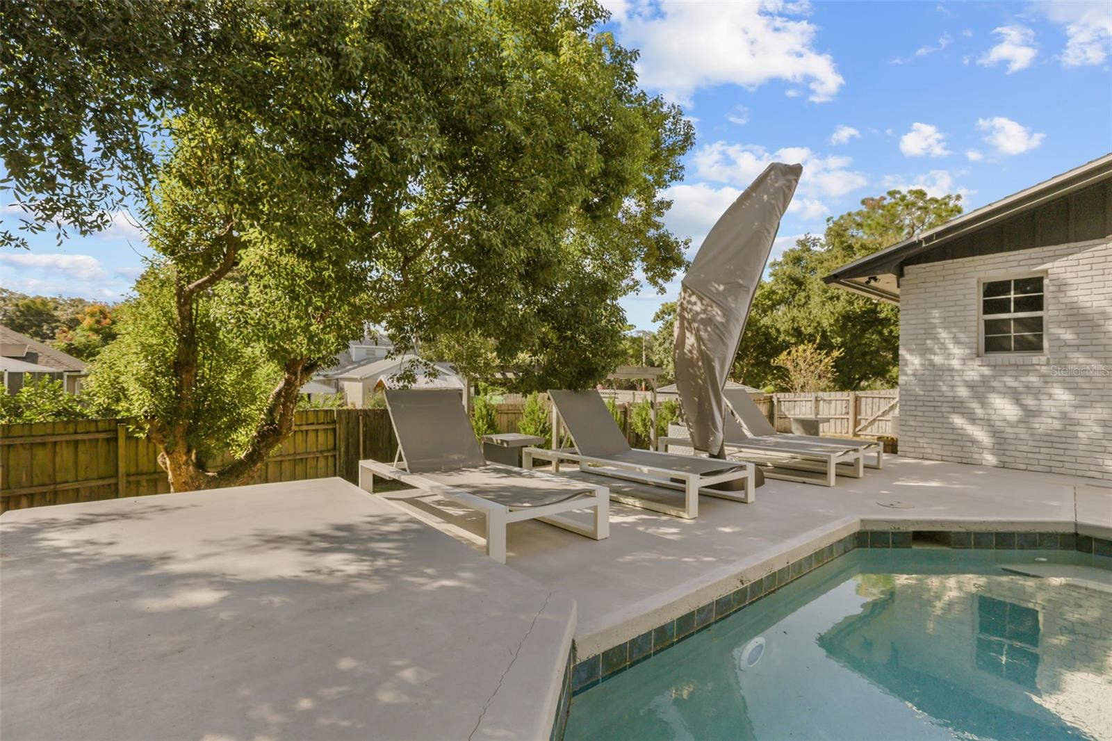 102 LINDA LANE, Lake Mary, FL 32746