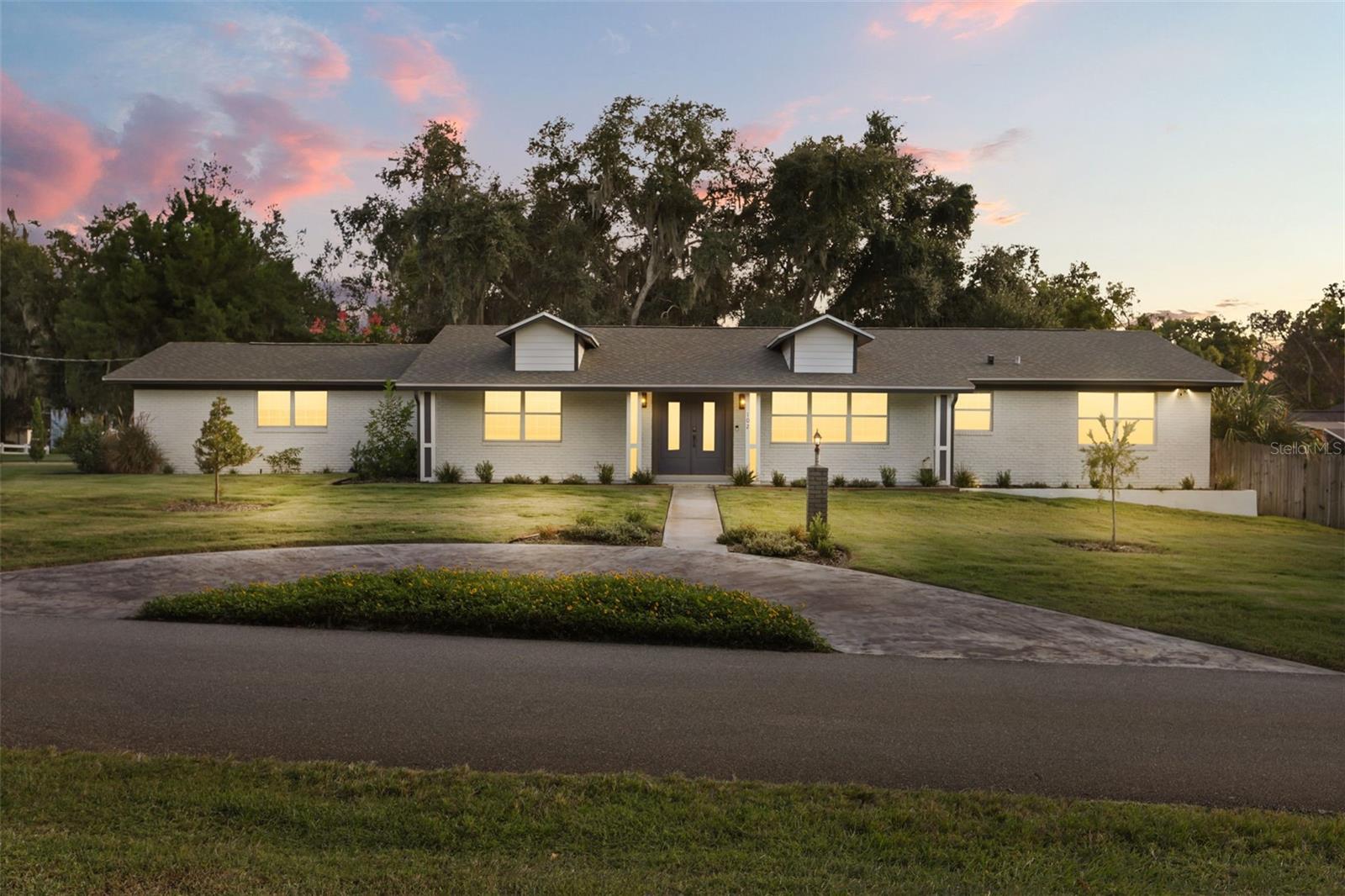 102 LINDA LANE, Lake Mary, FL 32746