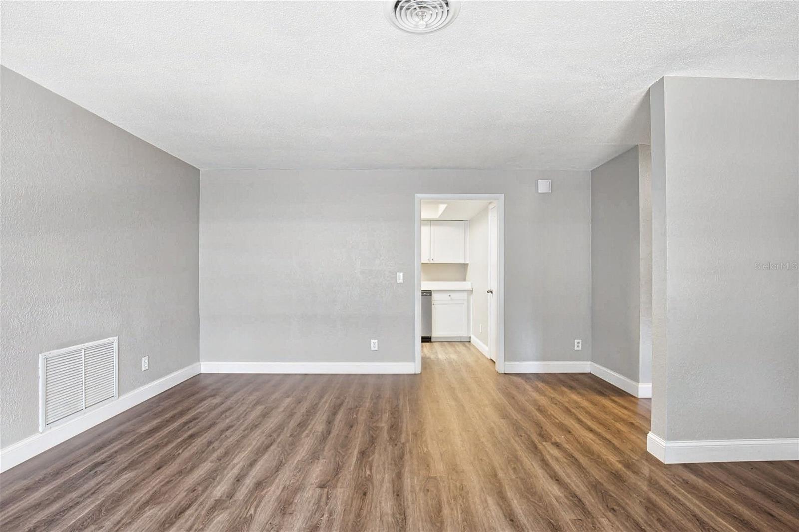 5795 HILLSIDE STREET, Seminole, FL 33772 5795 HILLSIDE STREET, Seminole, FL 33772
