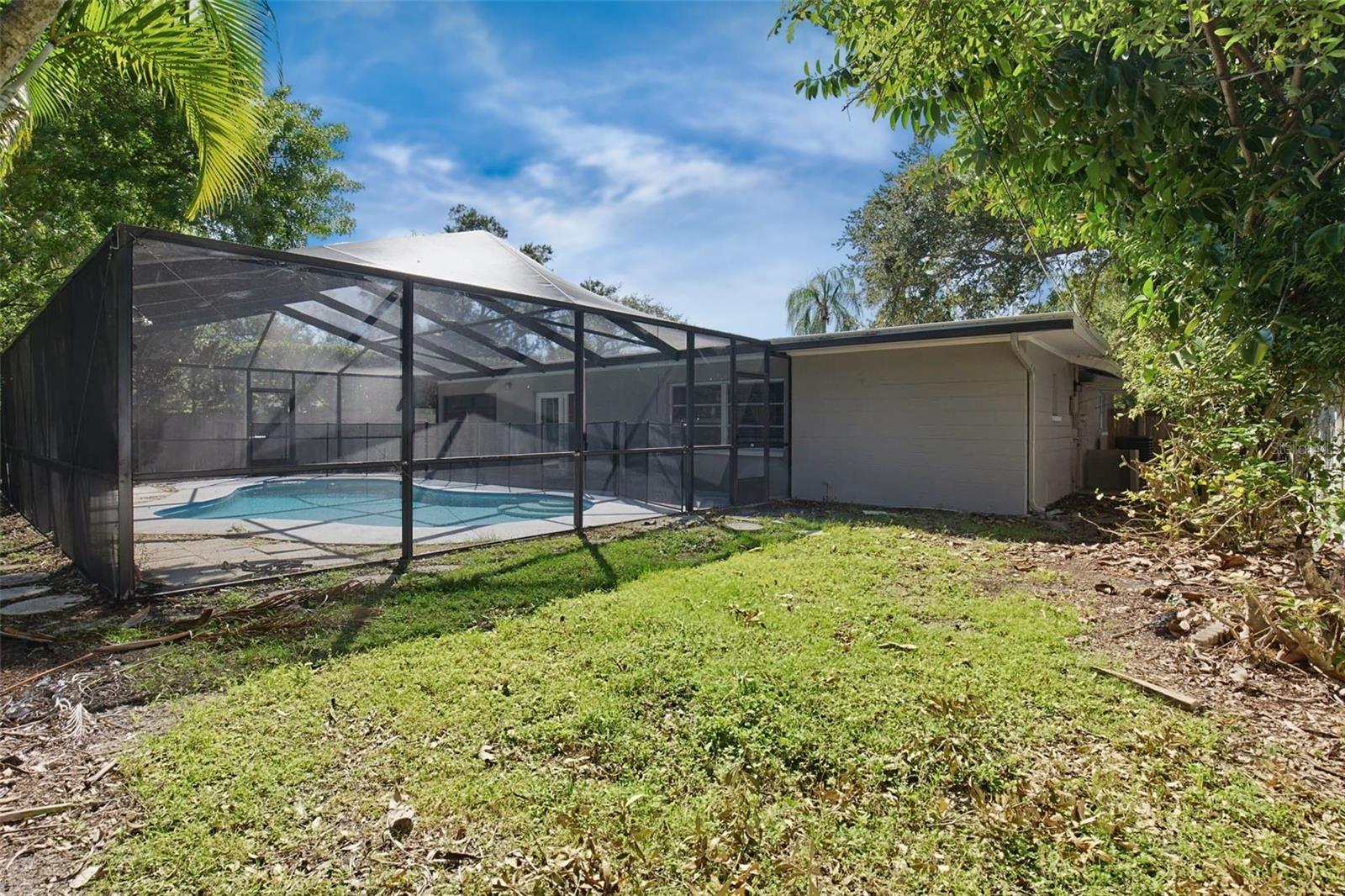 5795 HILLSIDE STREET, Seminole, FL 33772
