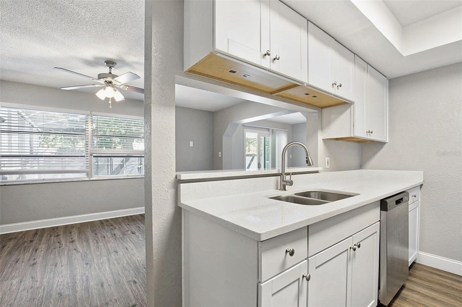 5795 HILLSIDE STREET, Seminole, FL 33772