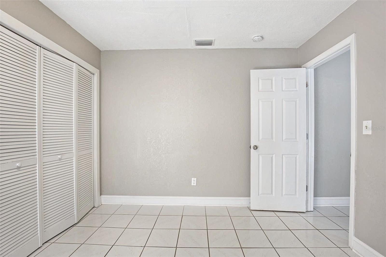 5795 HILLSIDE STREET, Seminole, FL 33772