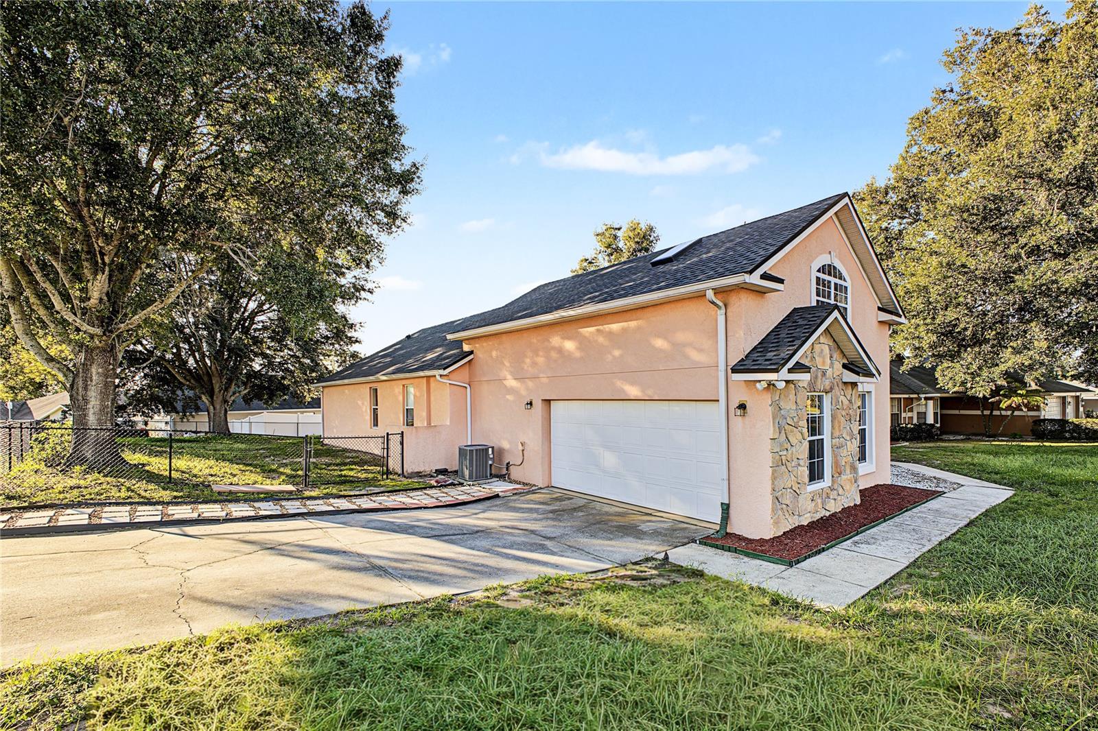 14028 VISTA DEL LAGO BOULEVARD, Clermont, FL 34711