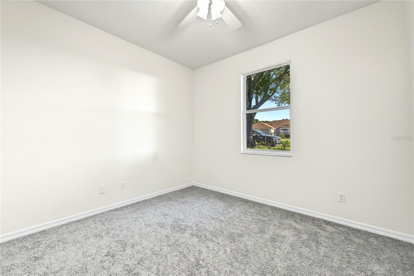 14028 VISTA DEL LAGO BOULEVARD, Clermont, FL 34711