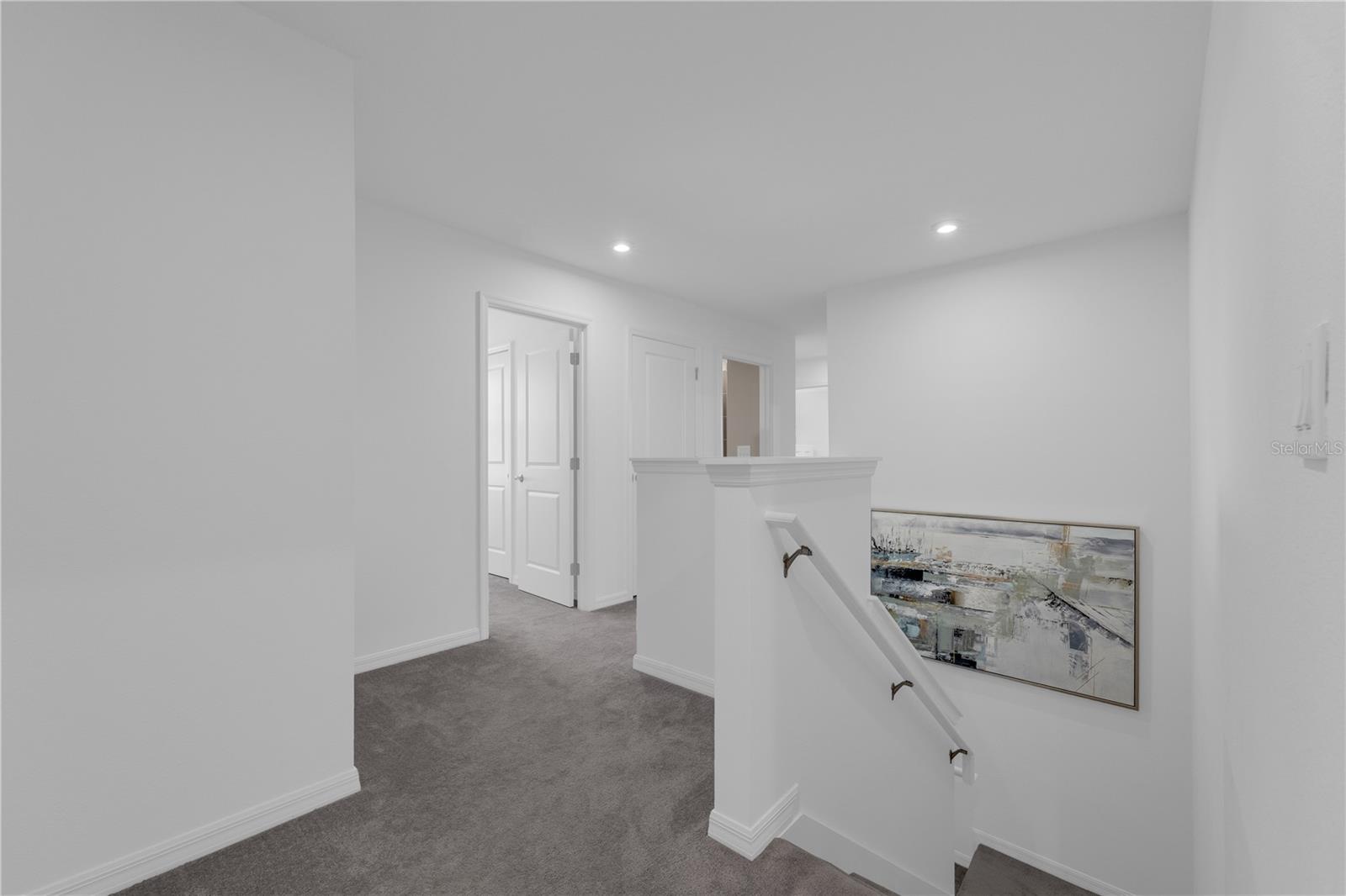 1098 CLAY BOULEVARD, Tavares, FL 32778