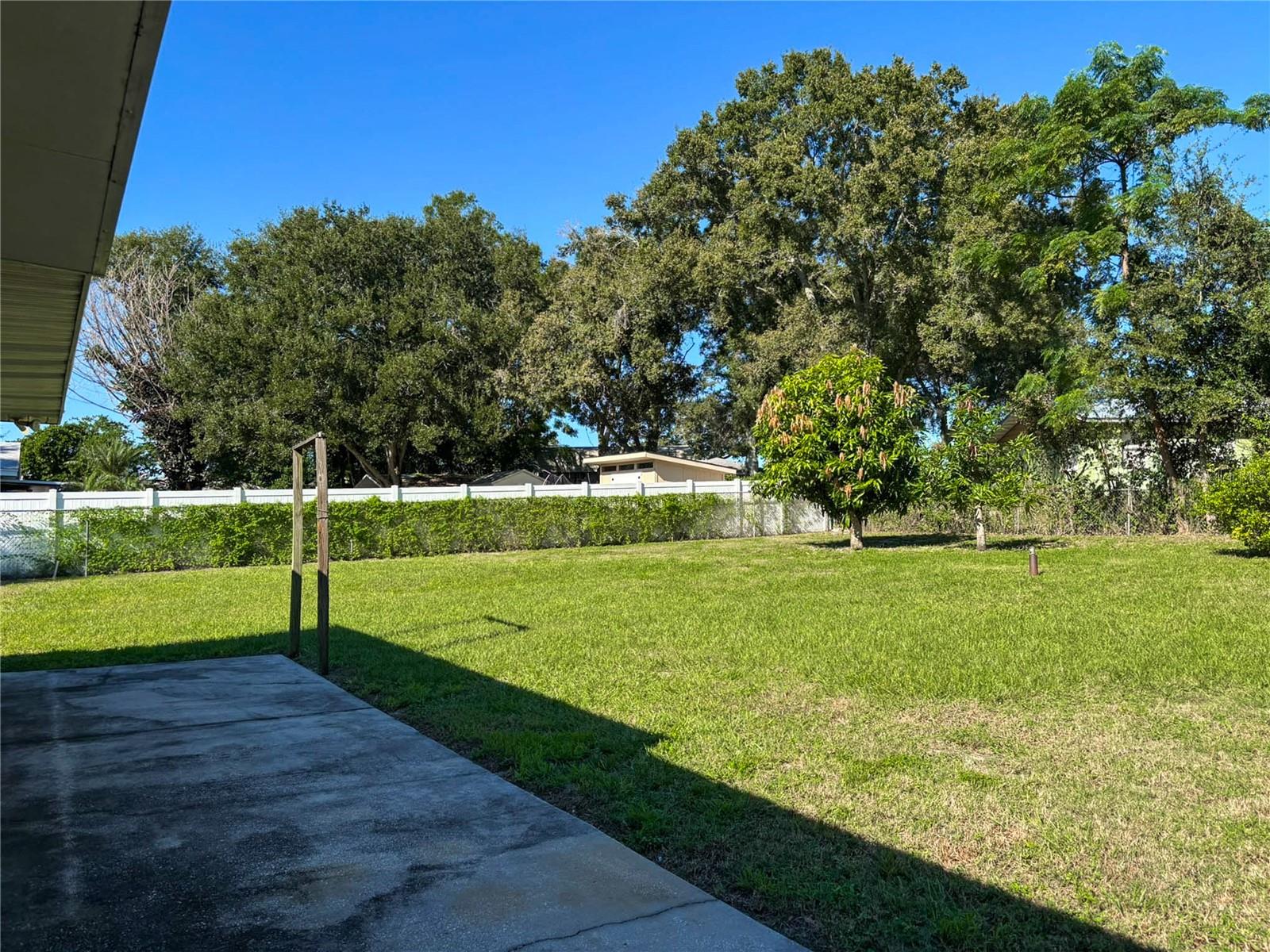 3427 LAKEVIEW DRIVE, Winter Haven, FL 33884