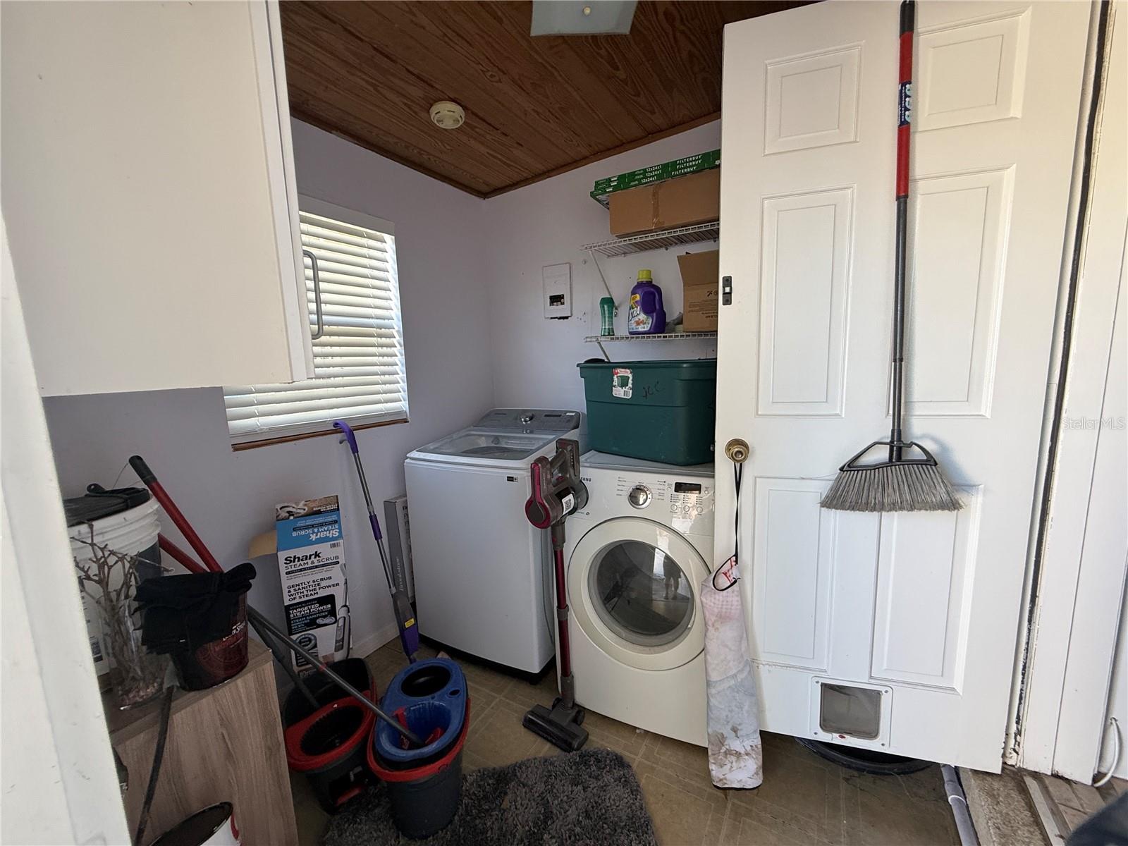 5607 HUBER DRIVE, Orlando, FL 32818