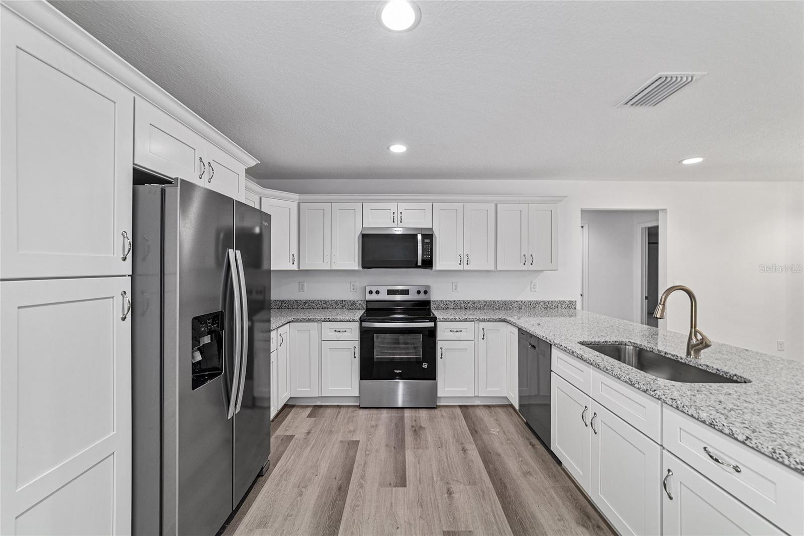 6609 N GRAYTON TERRACE, Citrus Springs, FL 34433