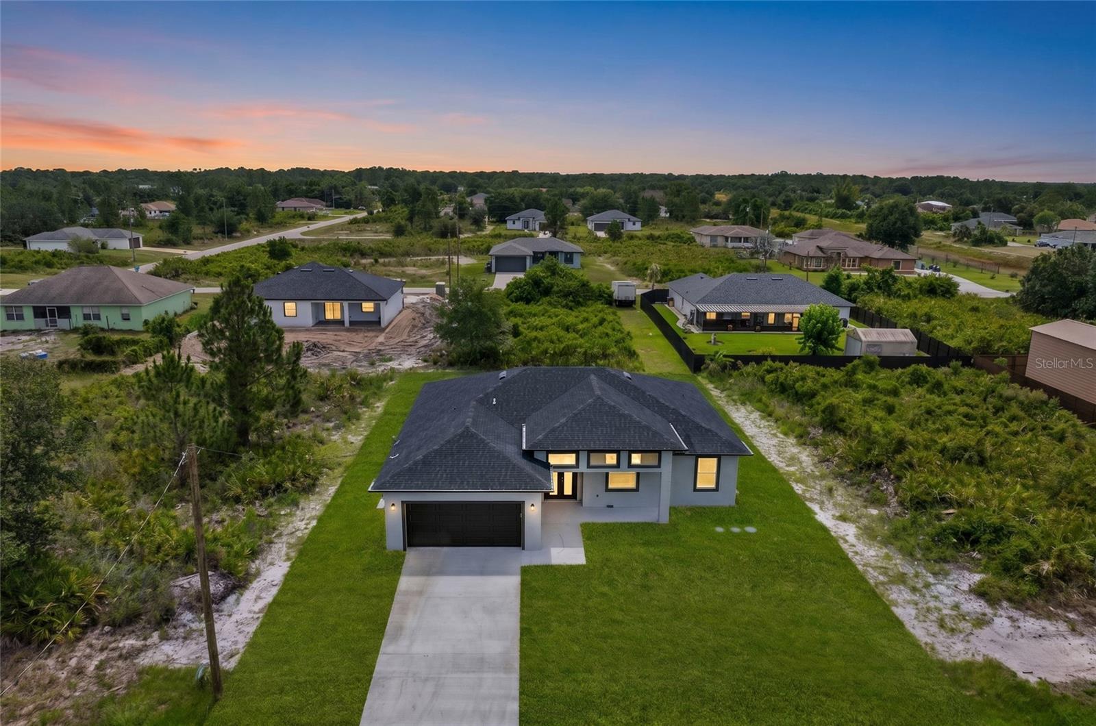 4626 ELAINE AVENUE N, Lehigh Acres, FL 33971