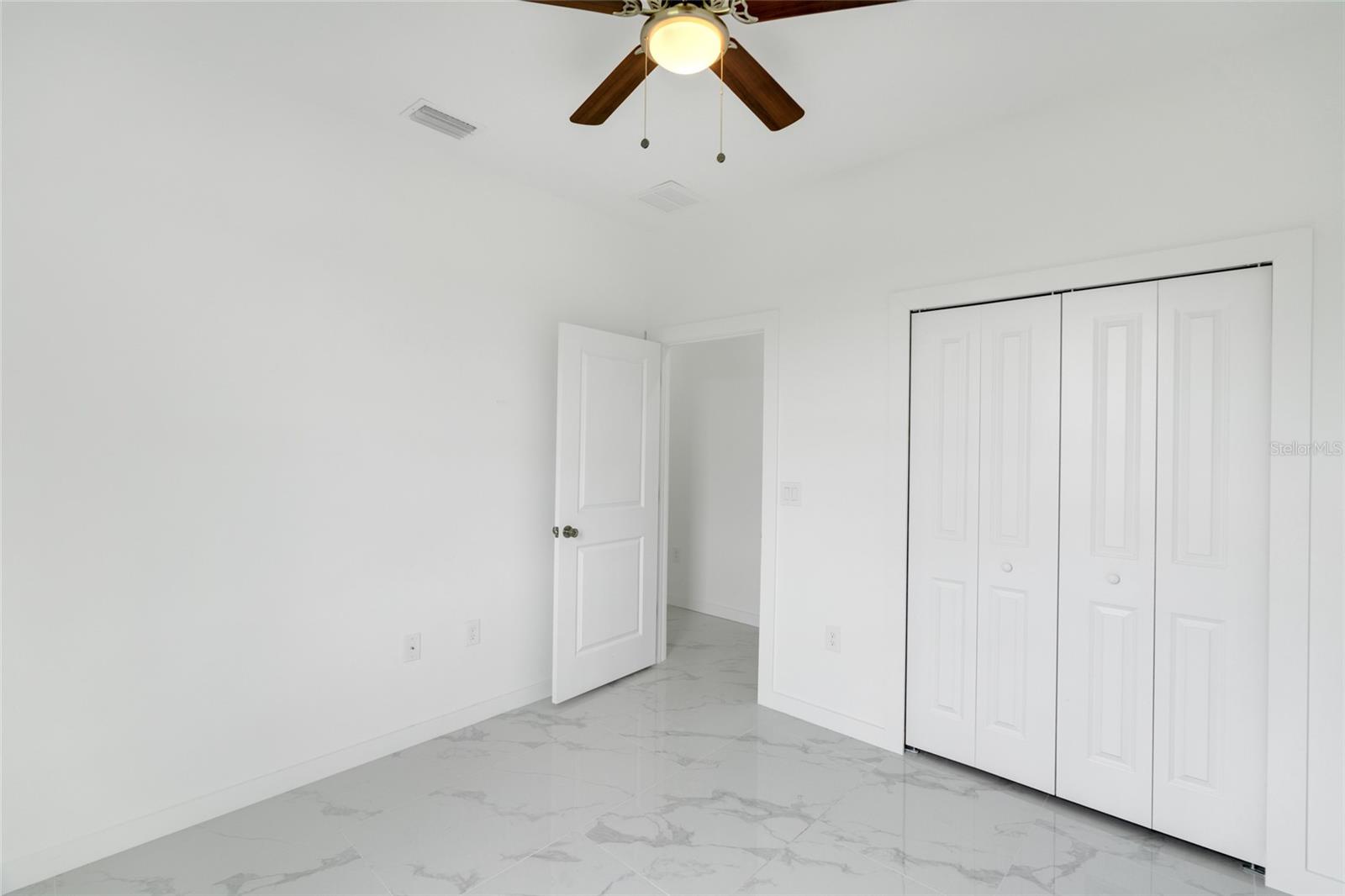 4626 ELAINE AVENUE N, Lehigh Acres, FL 33971