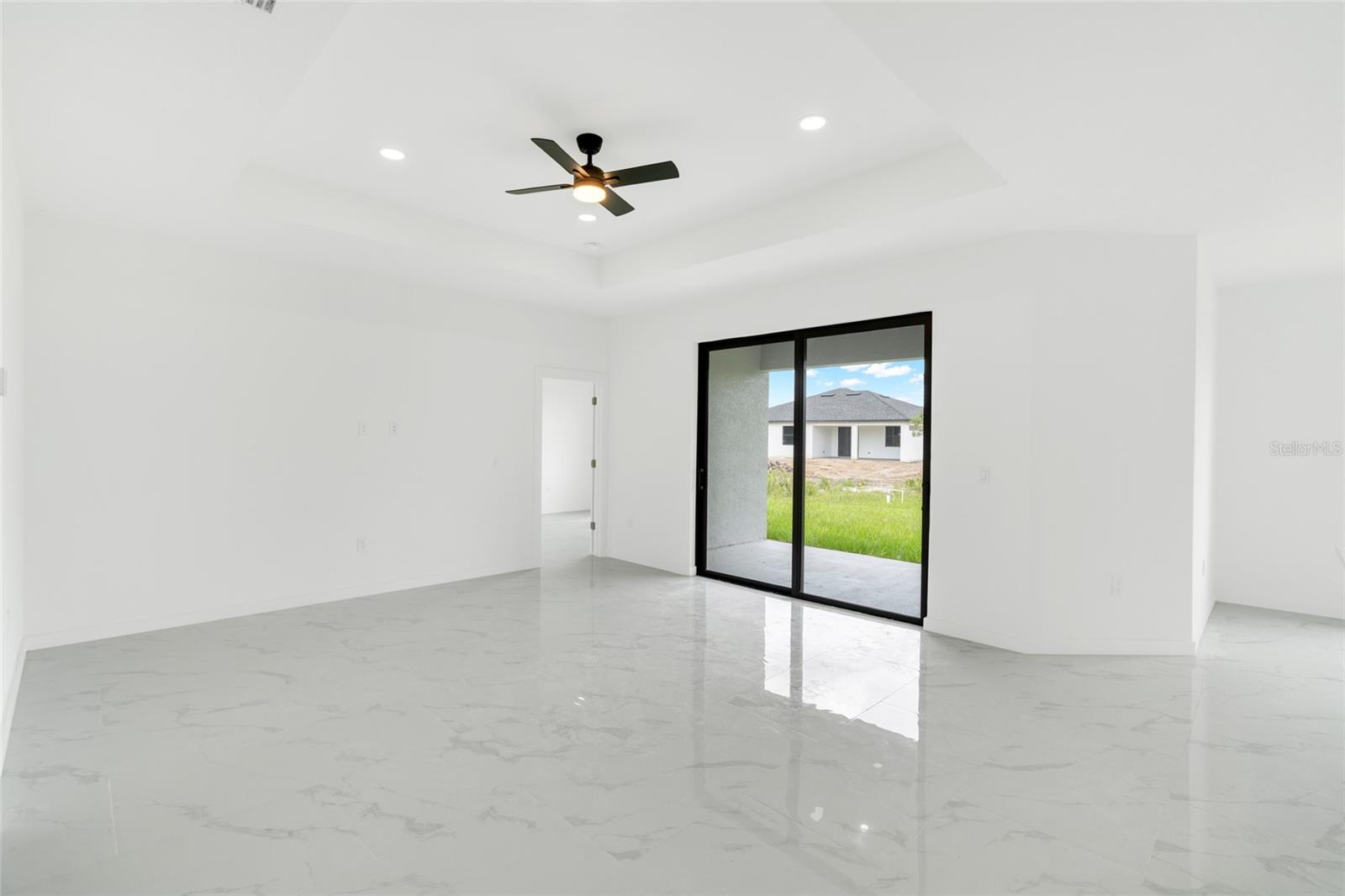 4626 ELAINE AVENUE N, Lehigh Acres, FL 33971