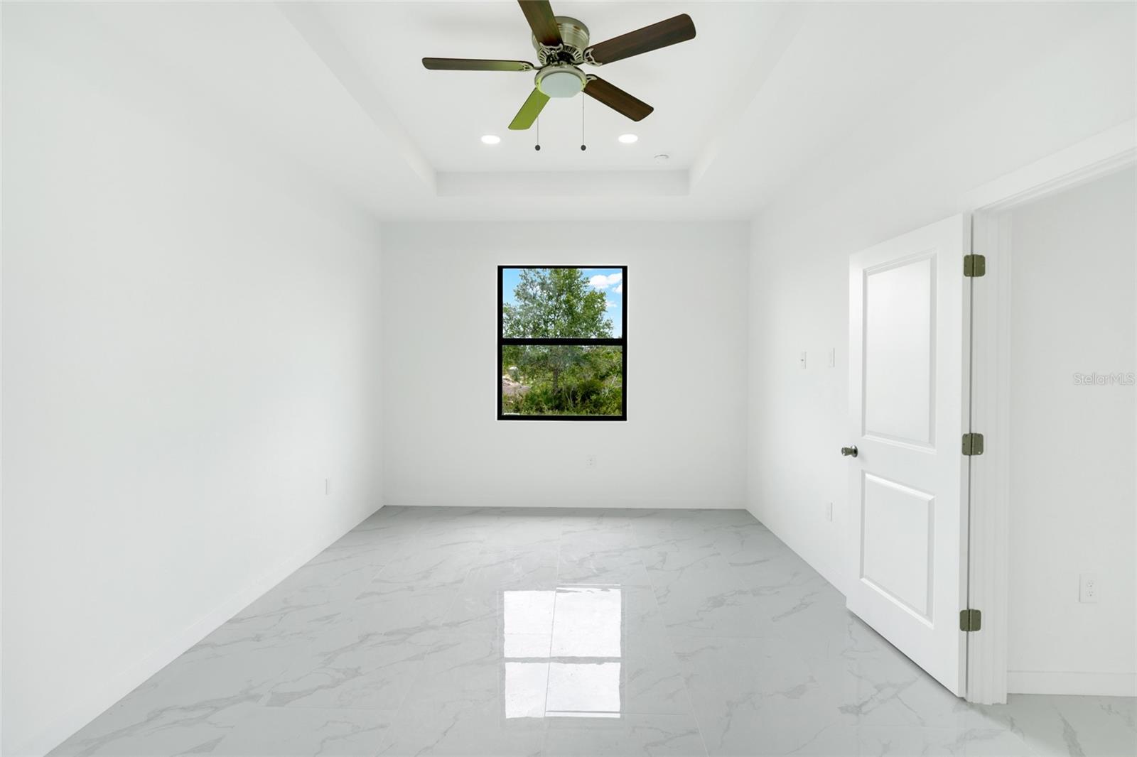 4626 ELAINE AVENUE N, Lehigh Acres, FL 33971