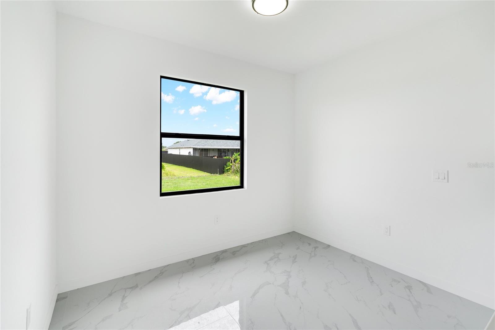 4626 ELAINE AVENUE N, Lehigh Acres, FL 33971