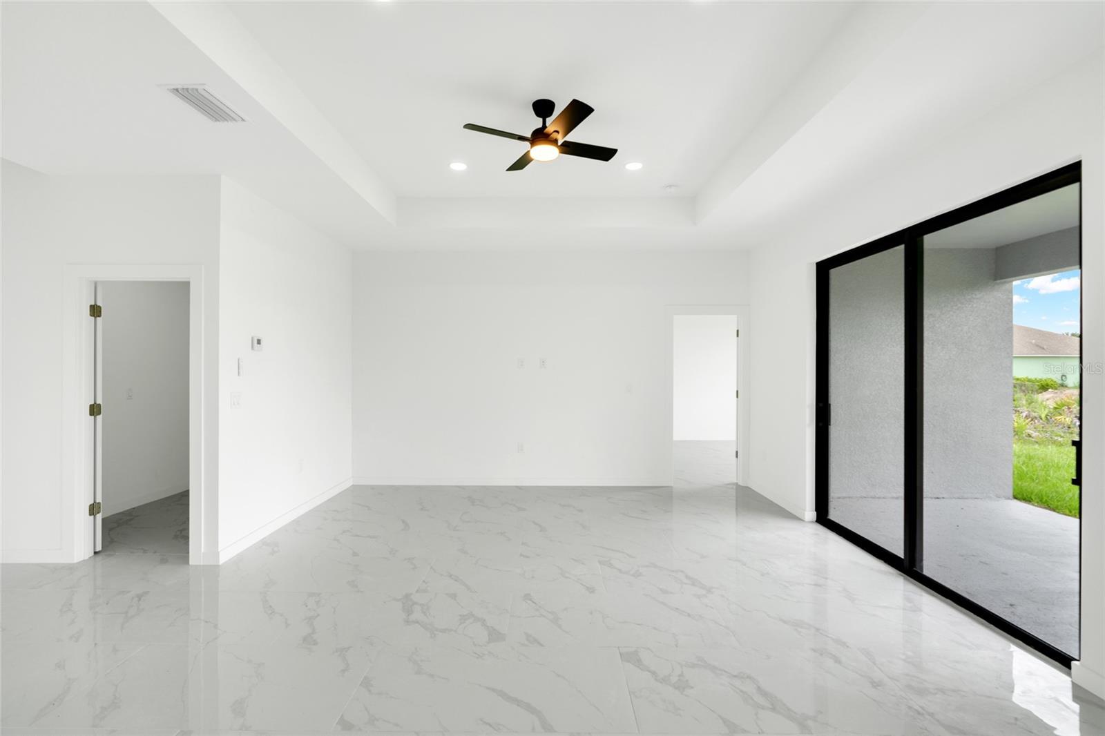 4626 ELAINE AVENUE N, Lehigh Acres, FL 33971