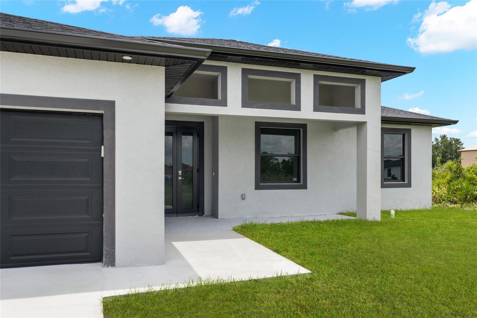 4626 ELAINE AVENUE N, Lehigh Acres, FL 33971