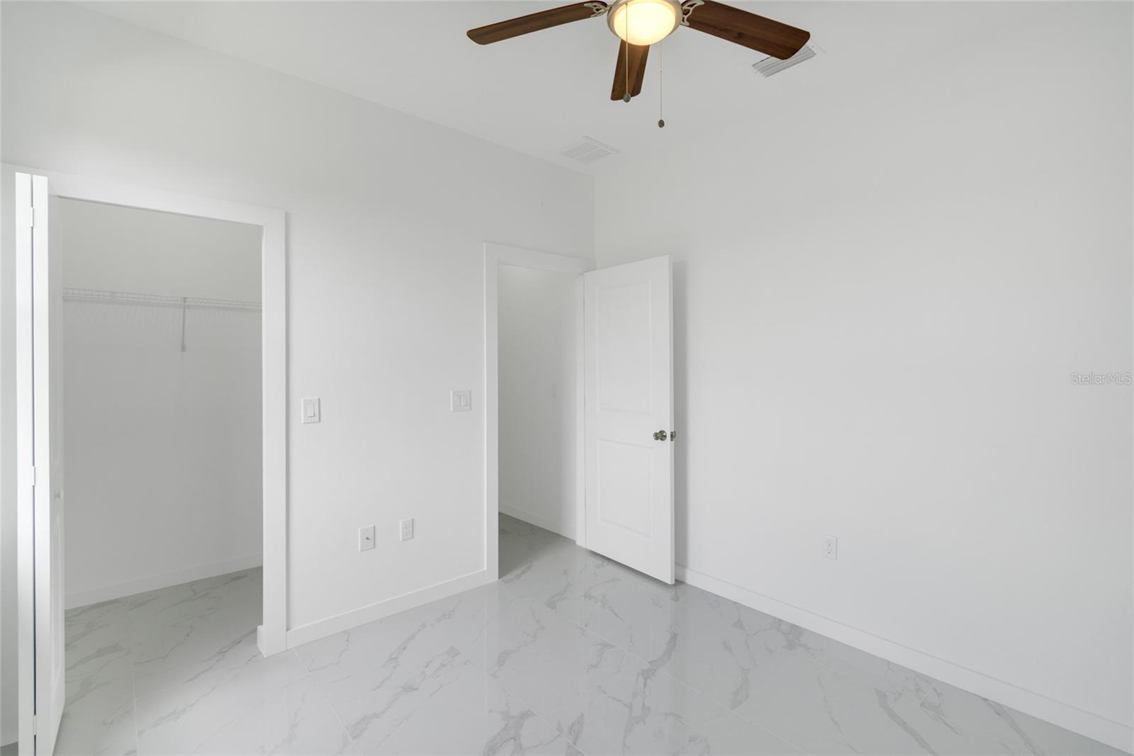 4626 ELAINE AVENUE N, Lehigh Acres, FL 33971