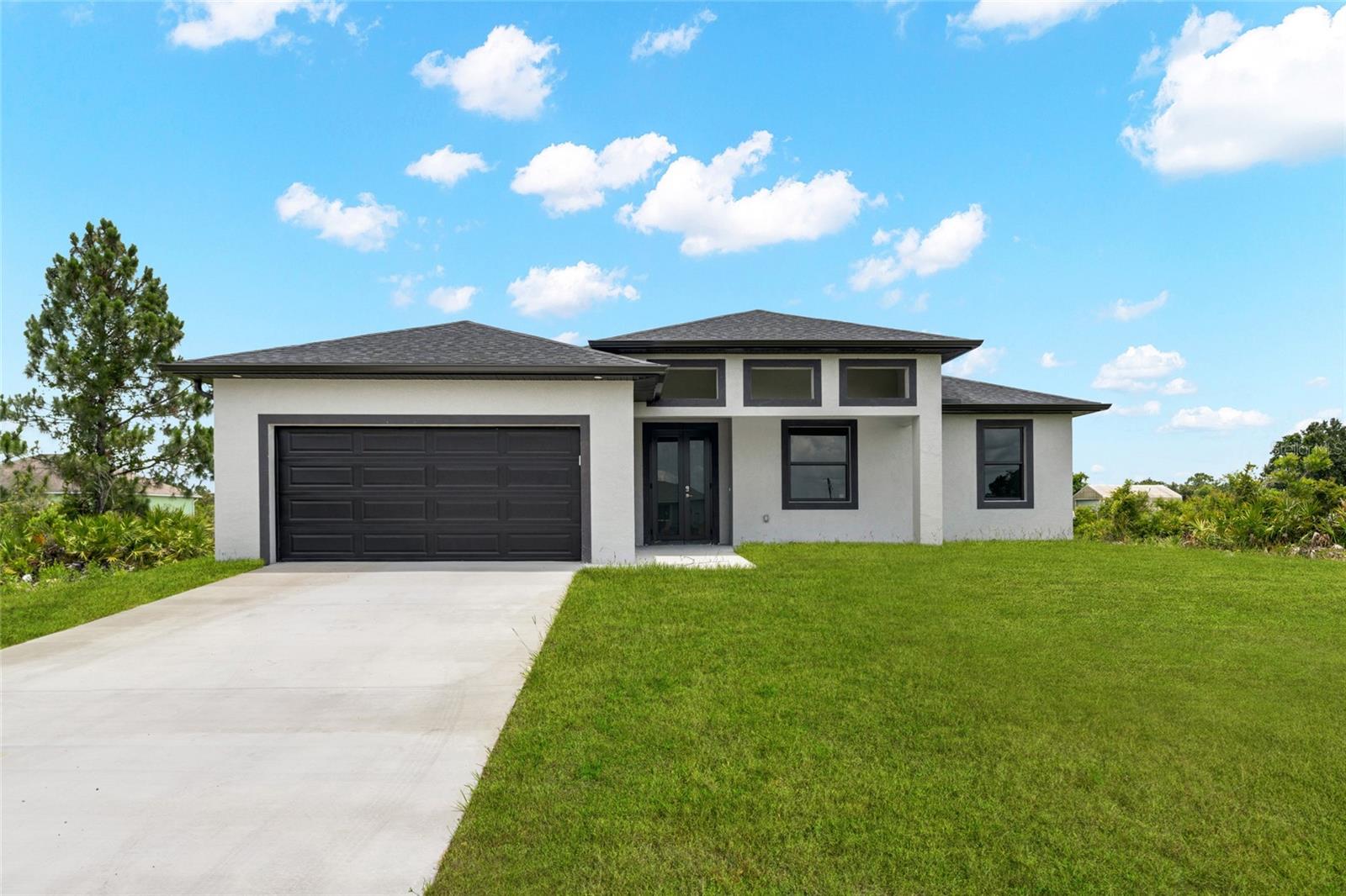 4626 ELAINE AVENUE N, Lehigh Acres, FL 33971