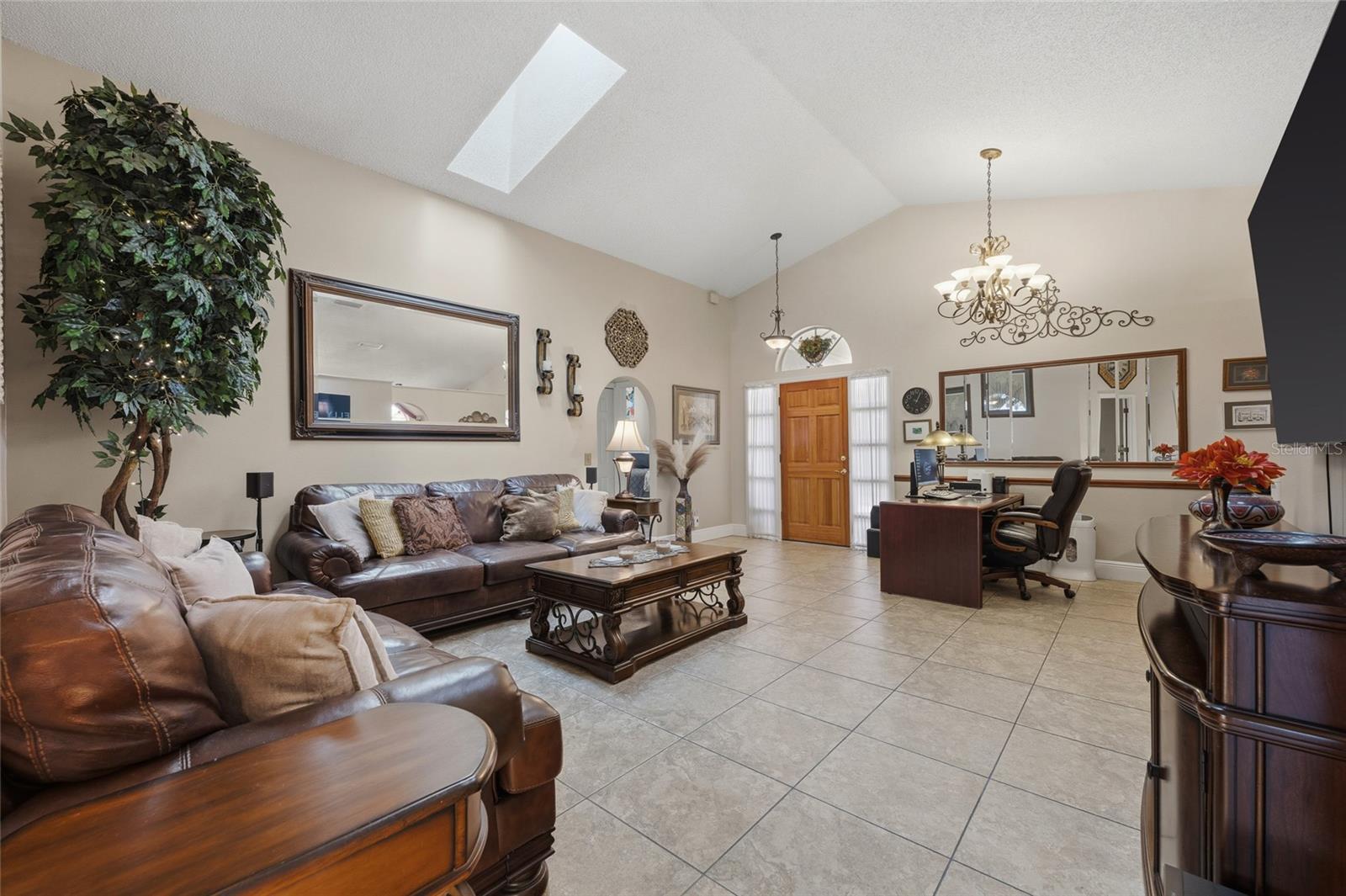 1027 KELLY CREEK CIRCLE, Oviedo, FL 32765