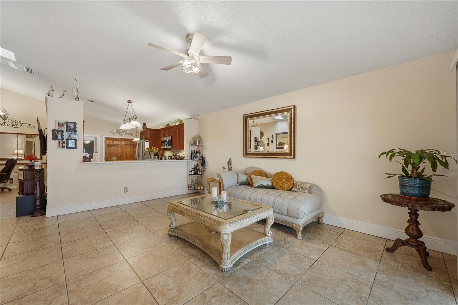 1027 KELLY CREEK CIRCLE, Oviedo, FL 32765