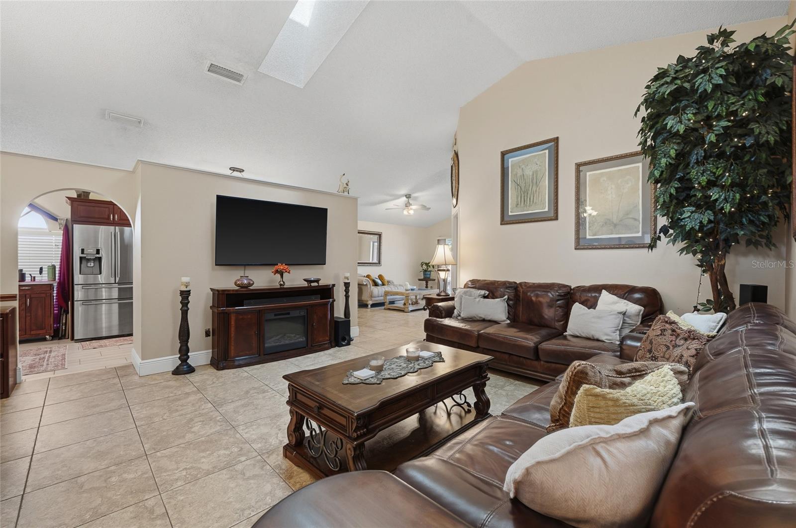 1027 KELLY CREEK CIRCLE, Oviedo, FL 32765