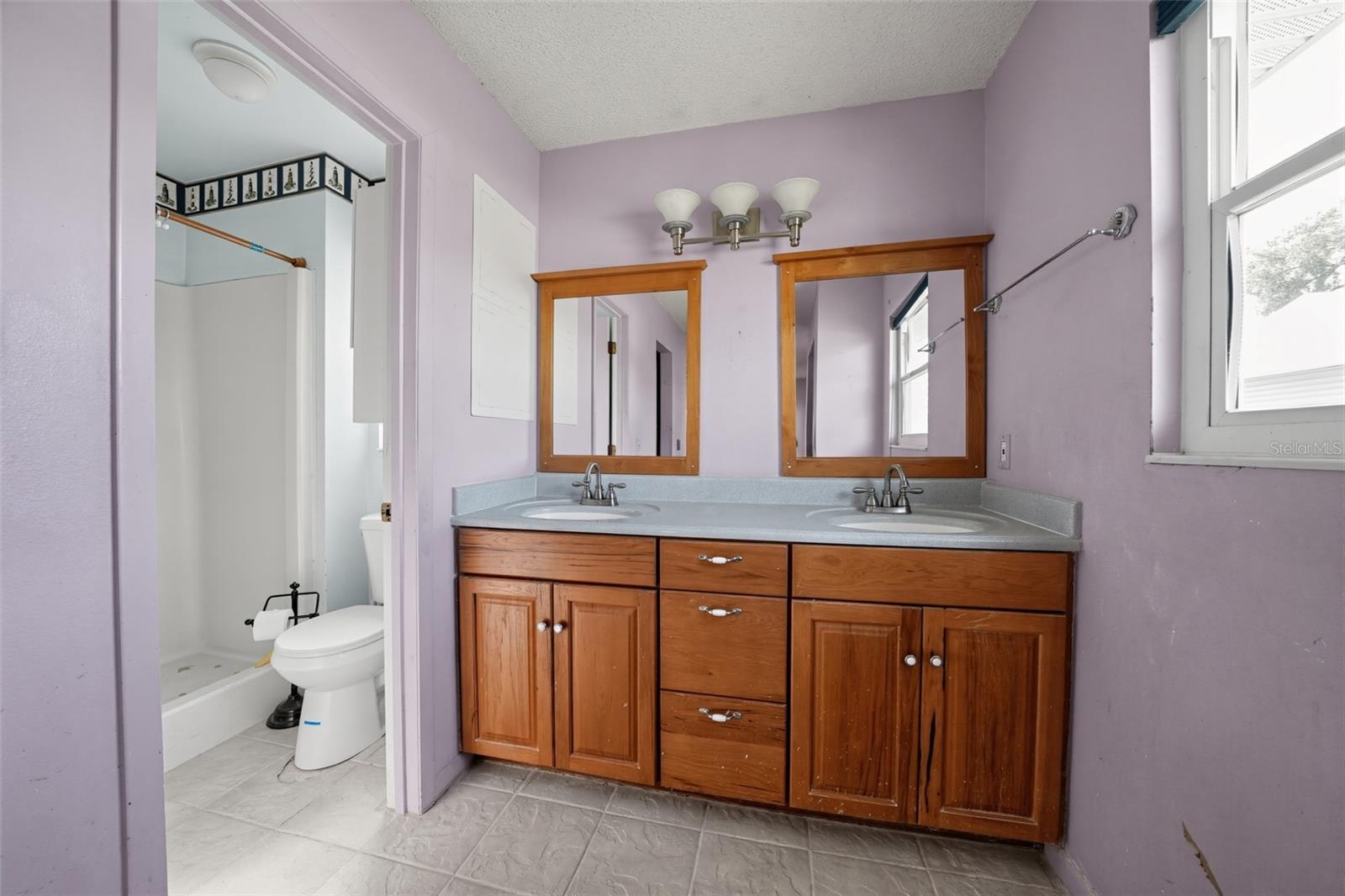 4851 COLONNADES CLUB BOULEVARD, Lakeland, FL 33811