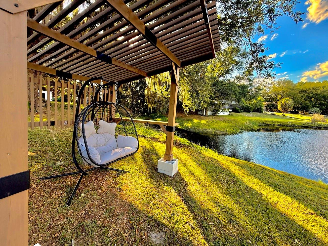36245 E SPRING LAKE BOULEVARD, Fruitland Park, FL 34731