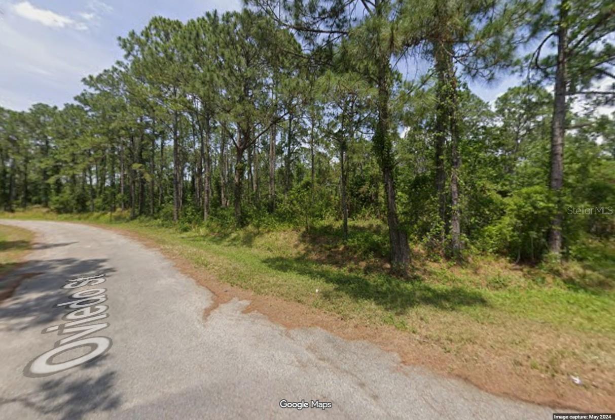 8759 OVIEDO STREET, Sebring, FL 33872 8759 OVIEDO STREET, Sebring, FL 33872