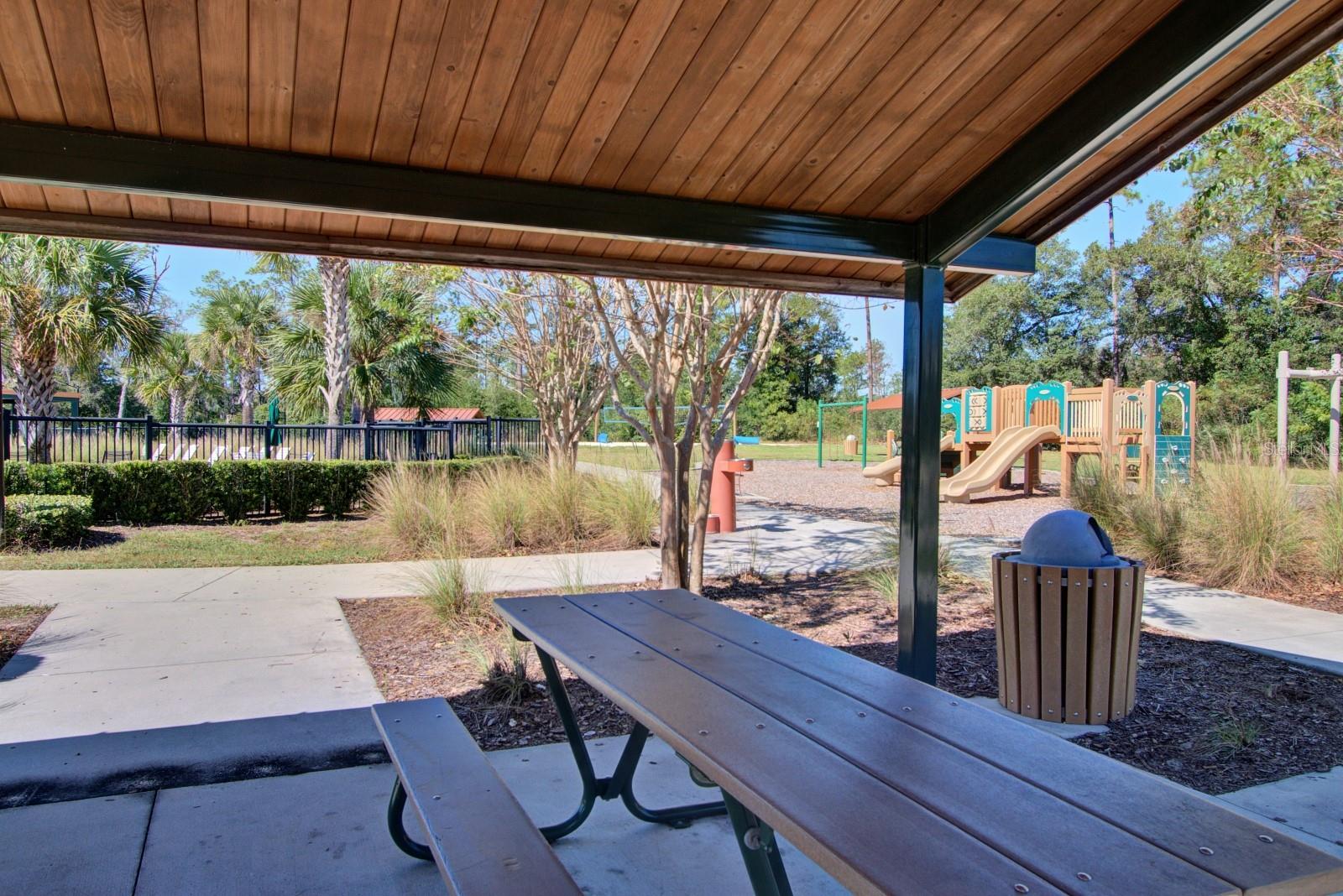 408 LADY BELLA PLACE, Deland, FL 32724