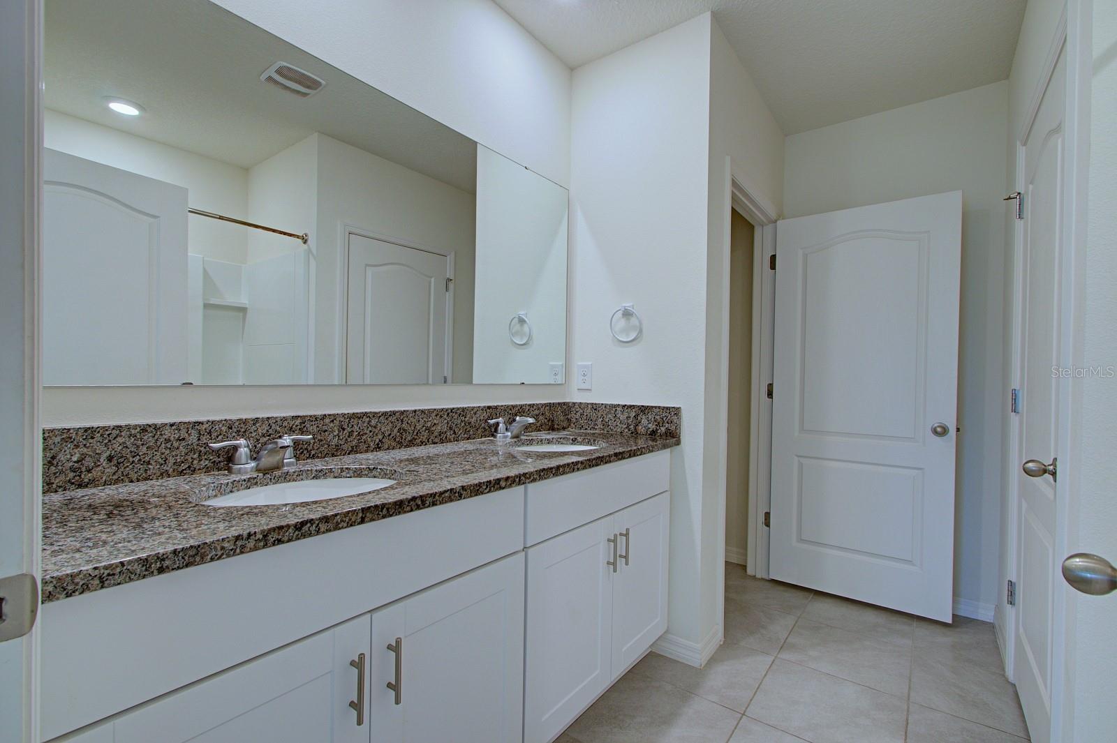 408 LADY BELLA PLACE, Deland, FL 32724