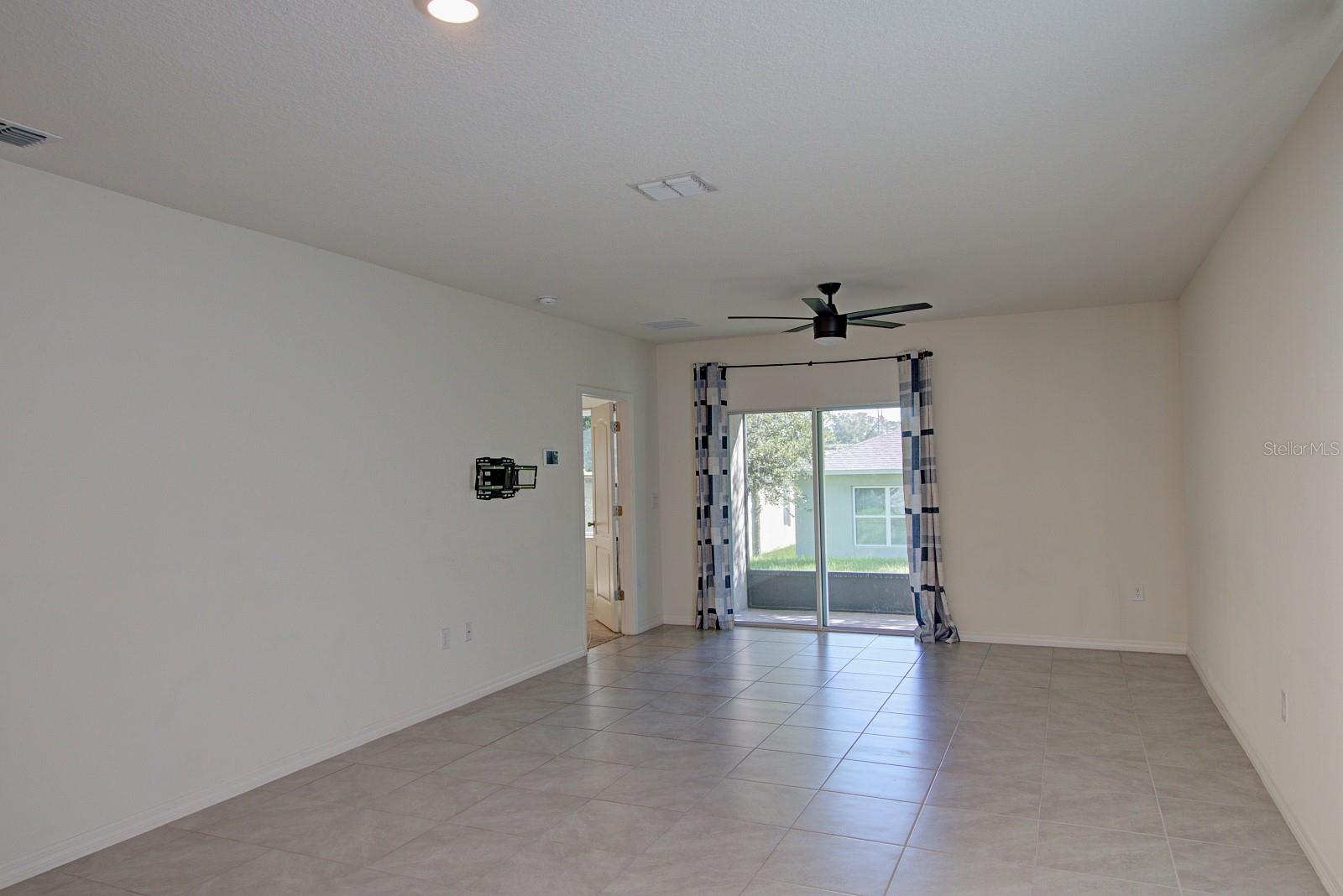 408 LADY BELLA PLACE, Deland, FL 32724