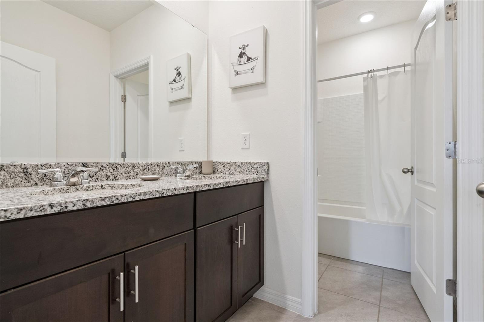 7646 OAKMOSS LOOP, Davenport, FL 33837