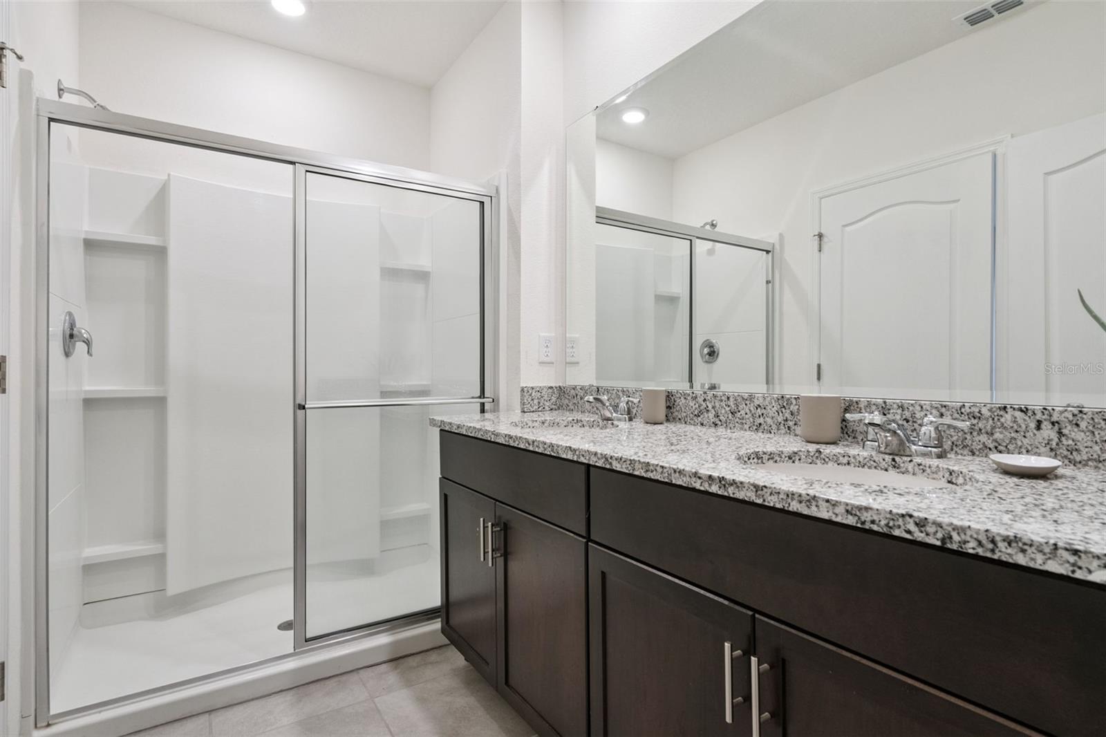 7646 OAKMOSS LOOP, Davenport, FL 33837